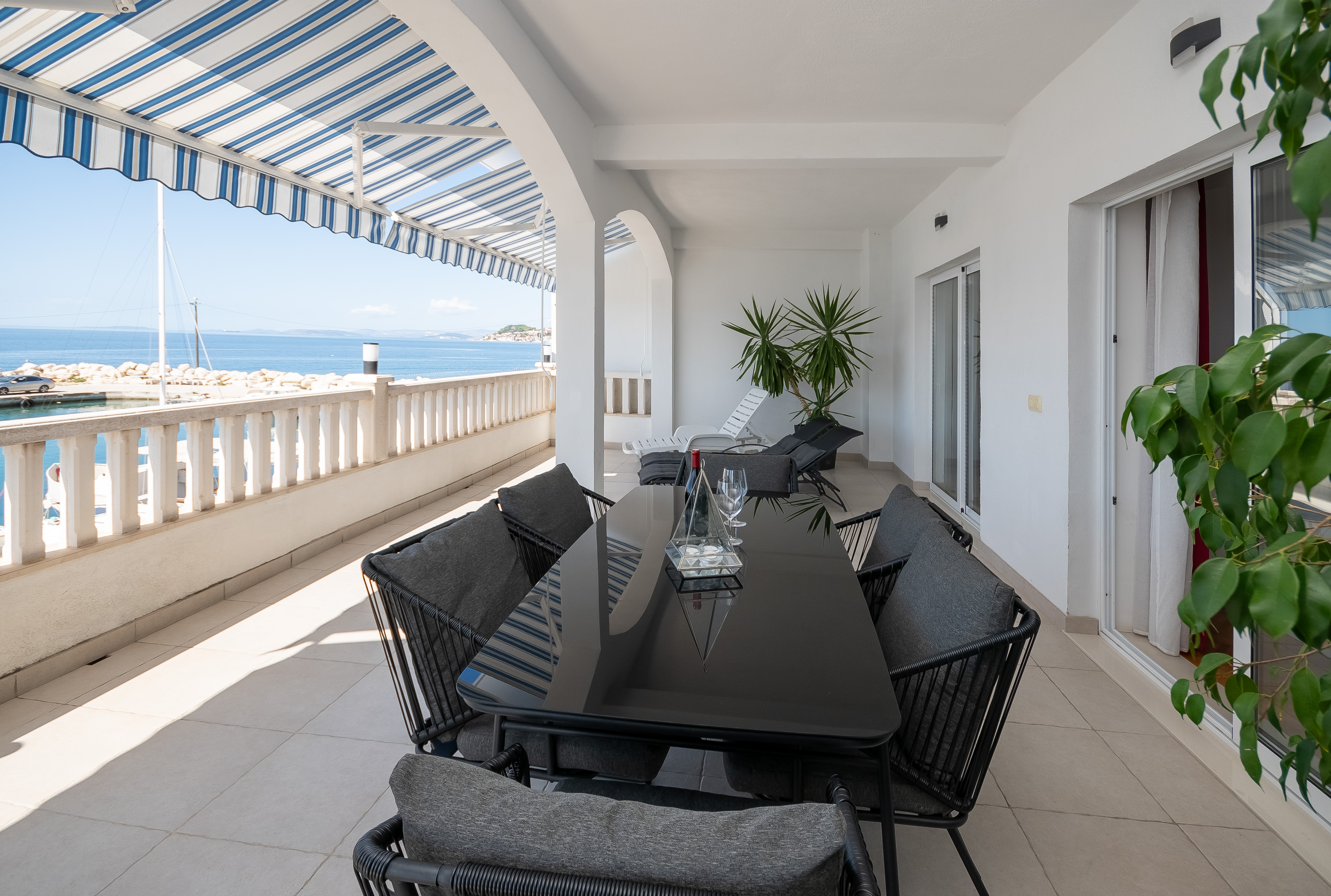 Apartment Sea View with Terrace