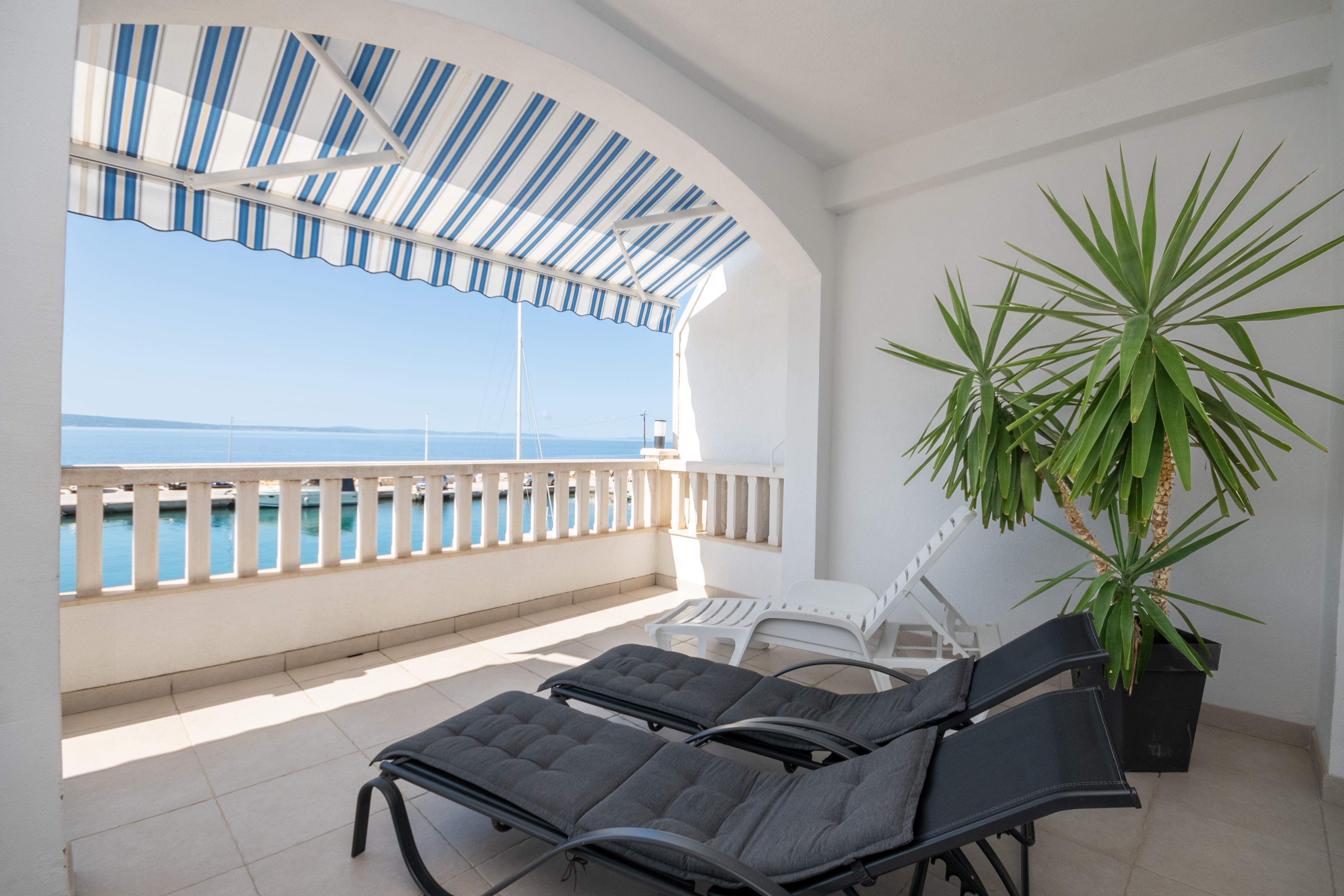 Apartment Sea View with Terrace