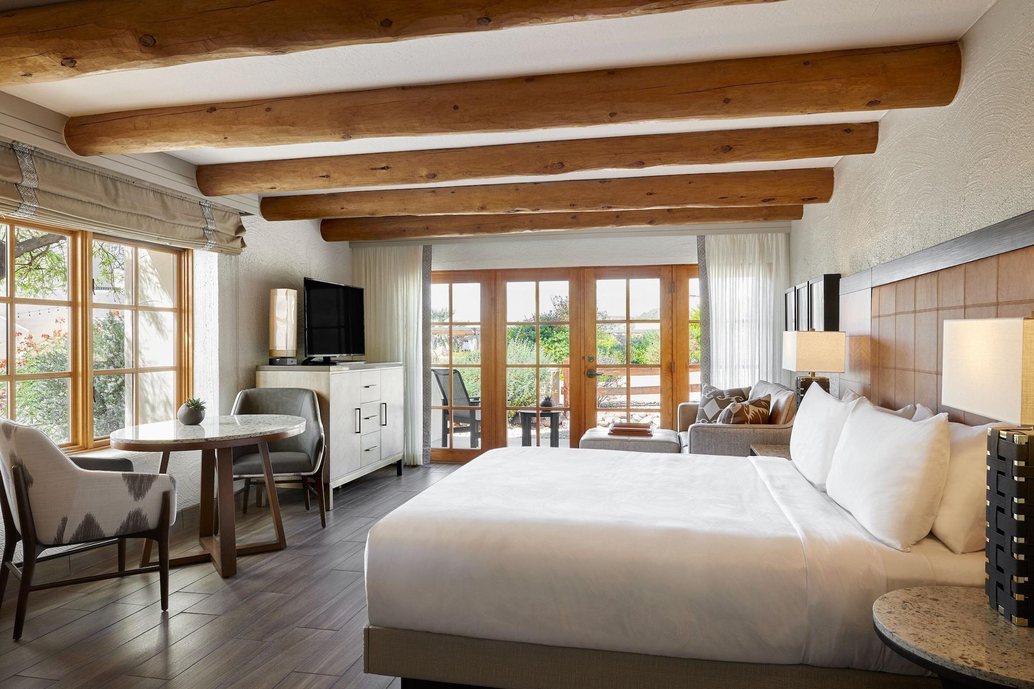 Quadruple Two Queen Beds