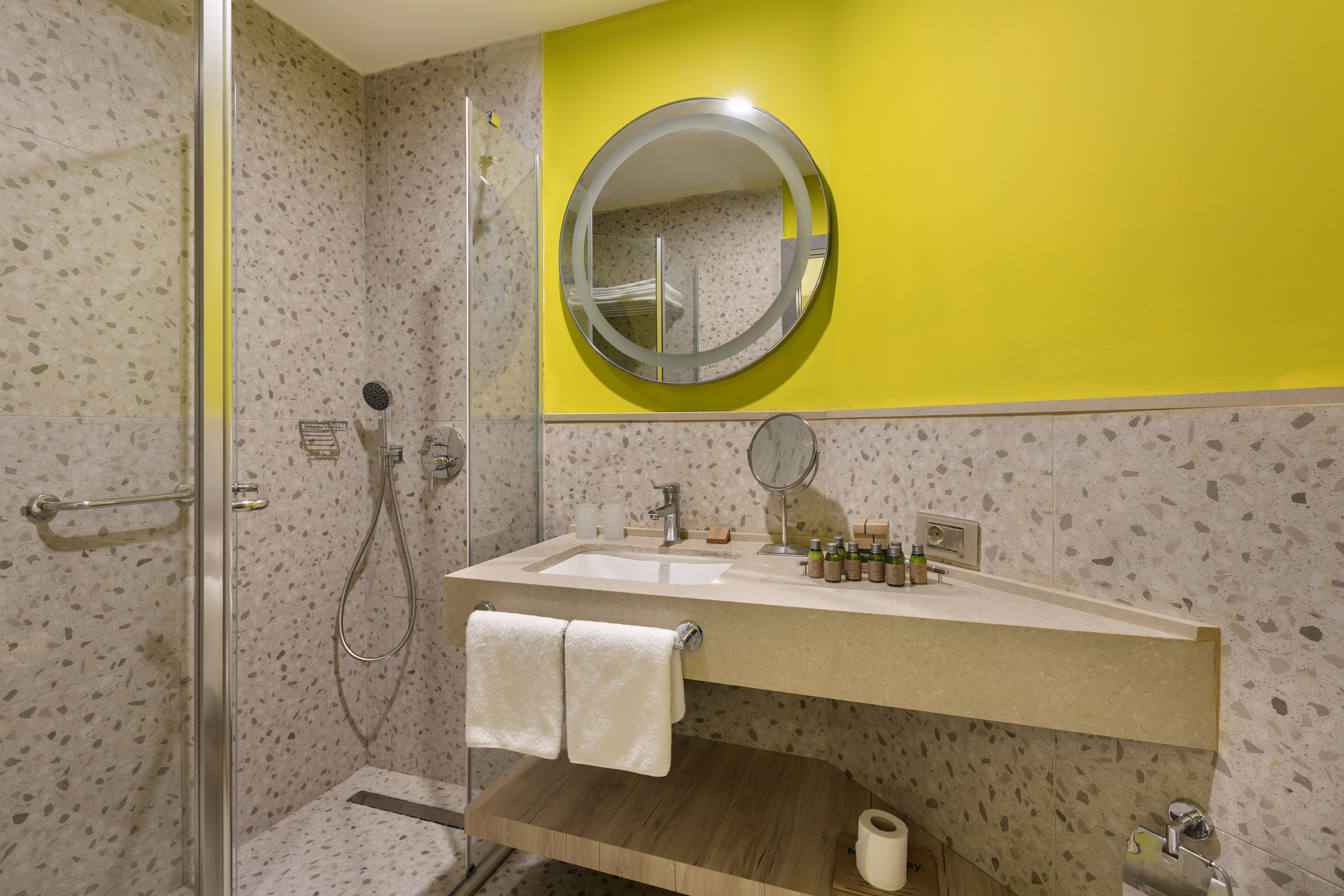 Junior Suite Connecting Room