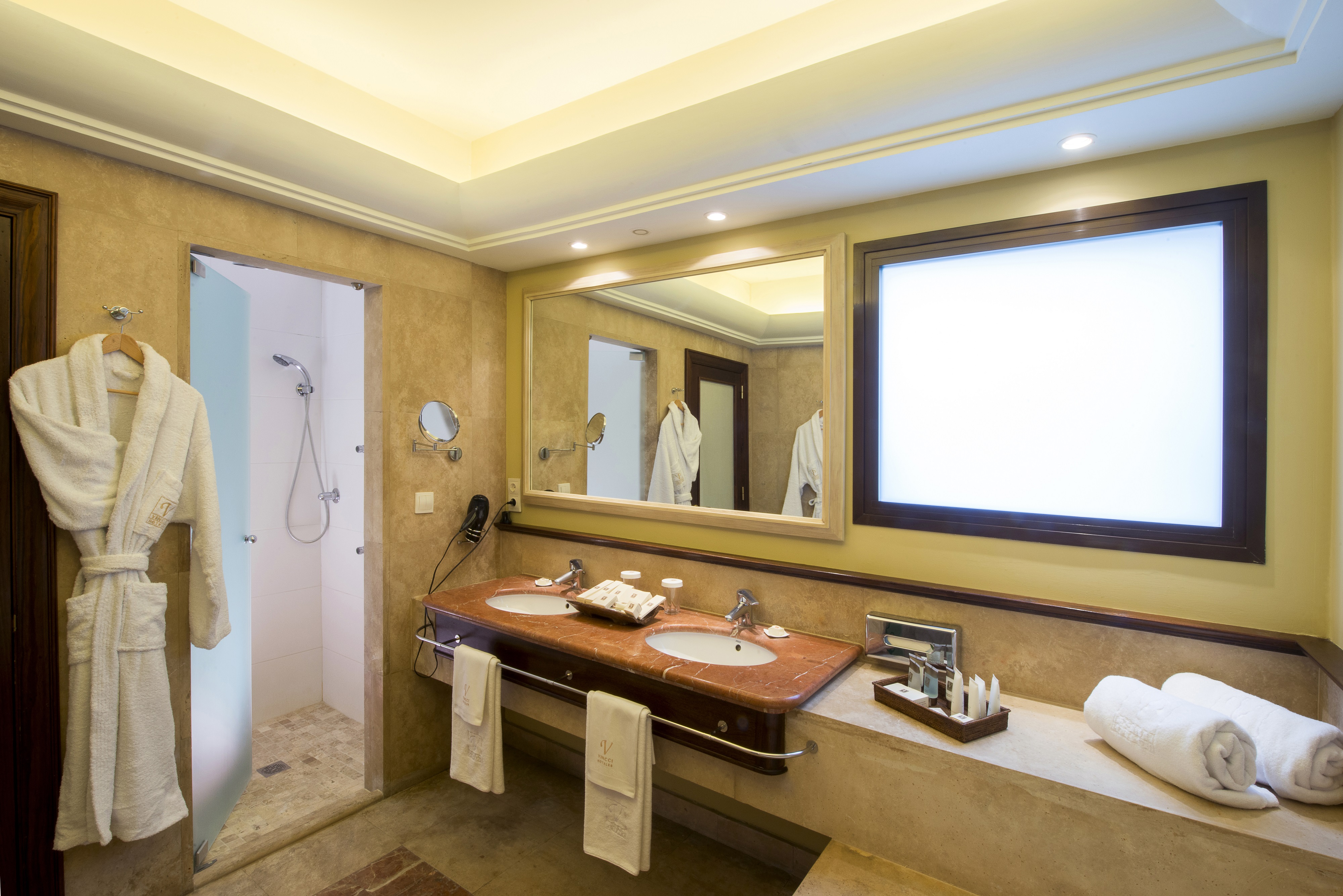 Double or Twin Sea View