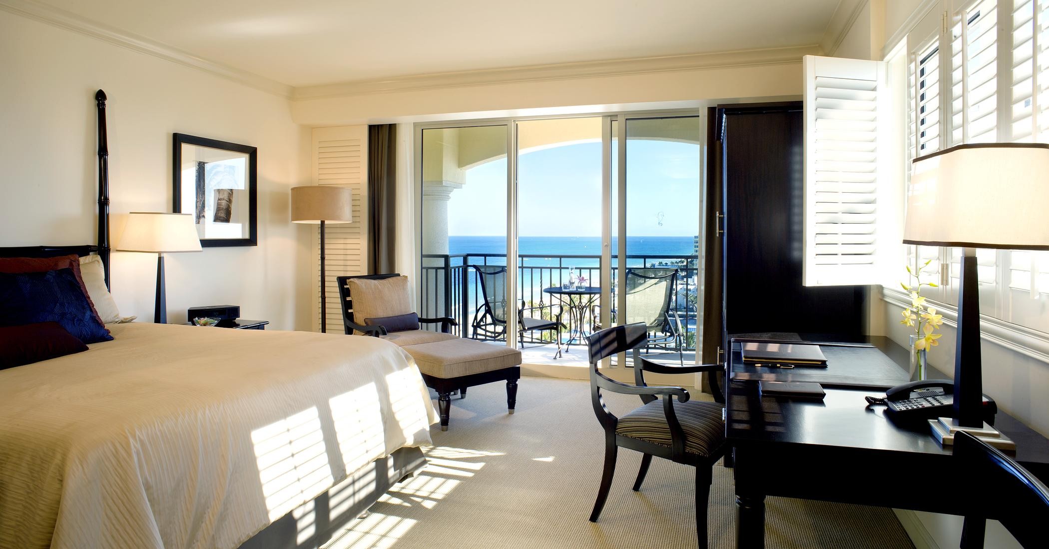 Studio King Size Bed