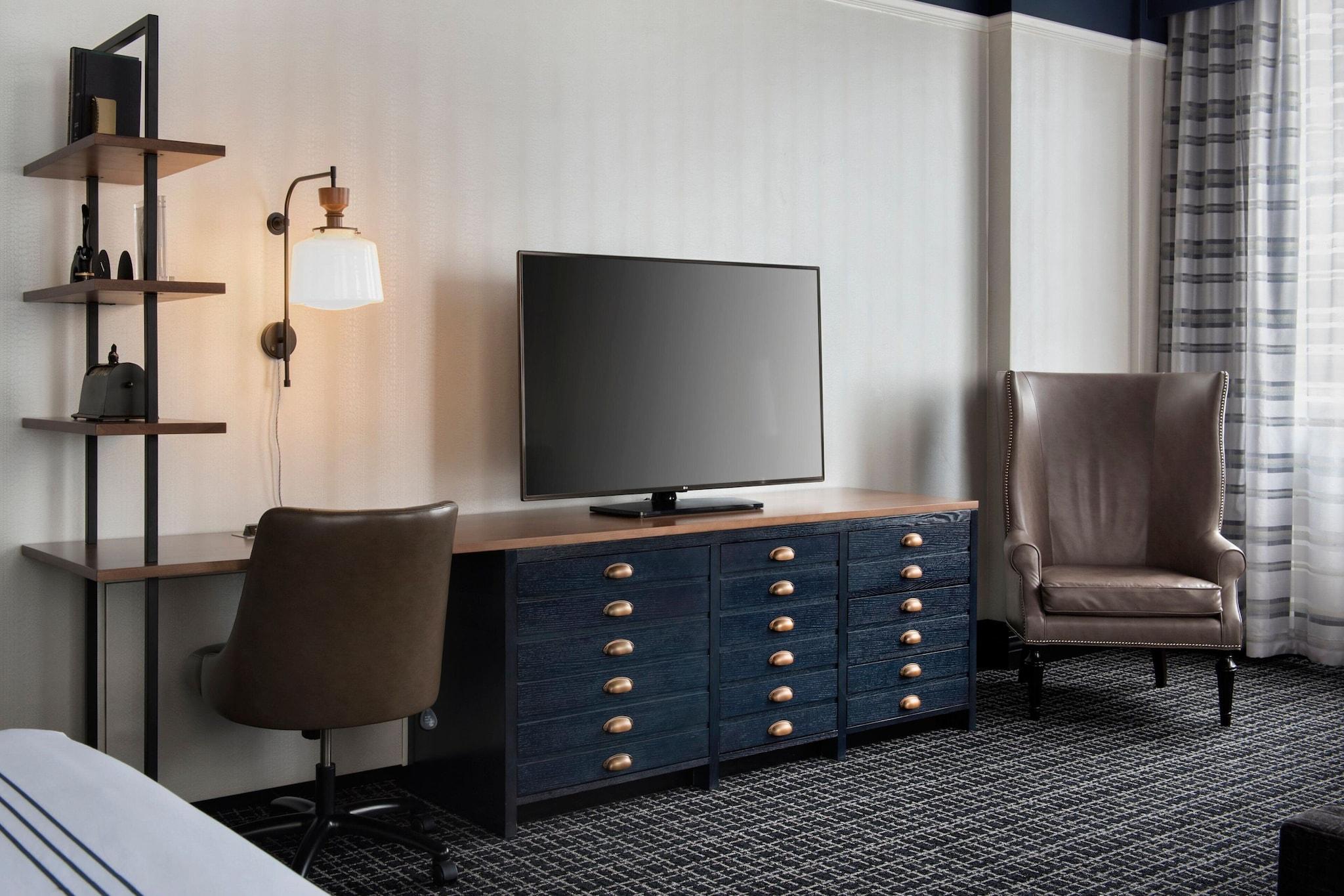 Suite Executive King Bed