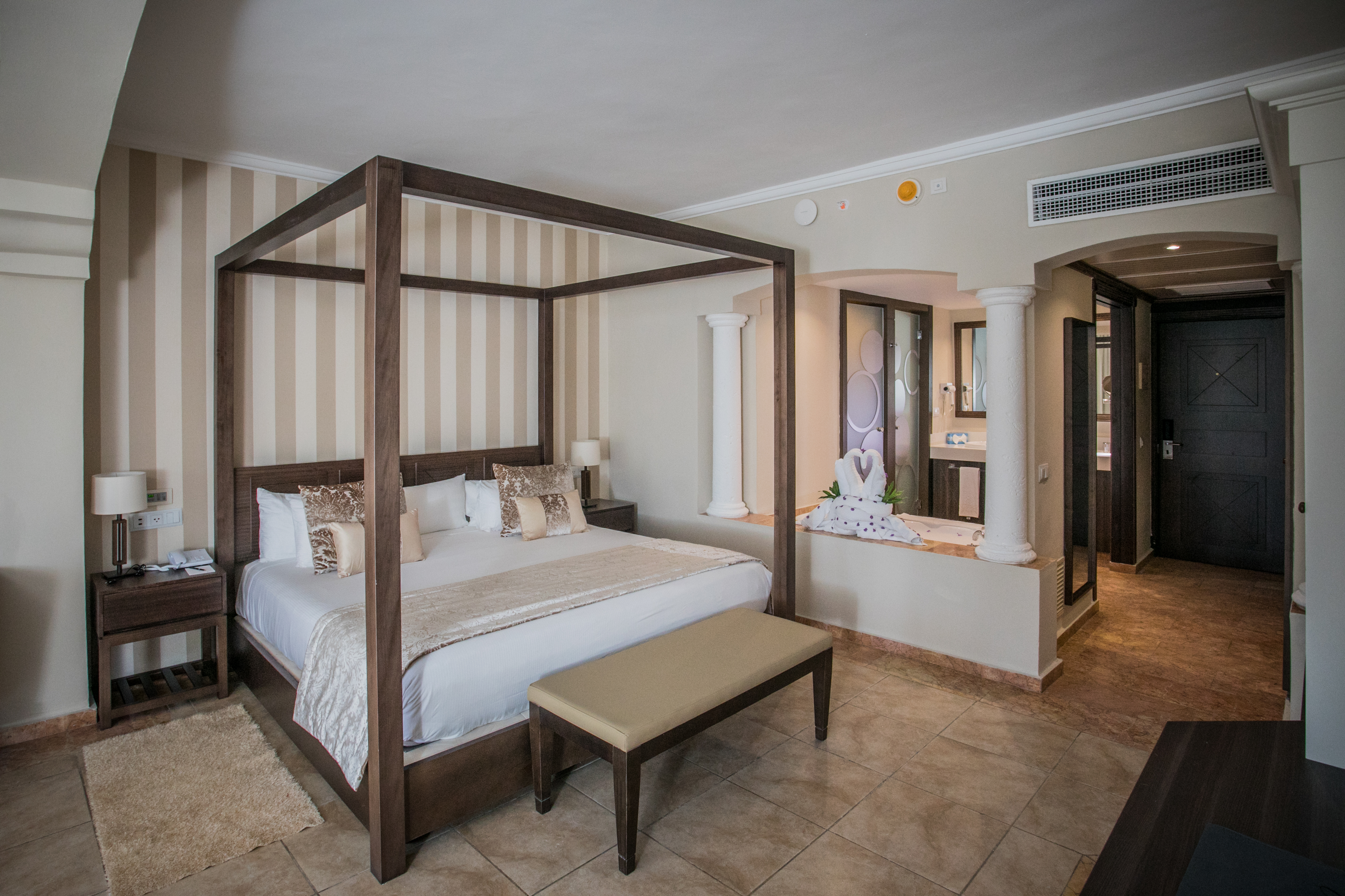 Junior Suite with Jacuzzi