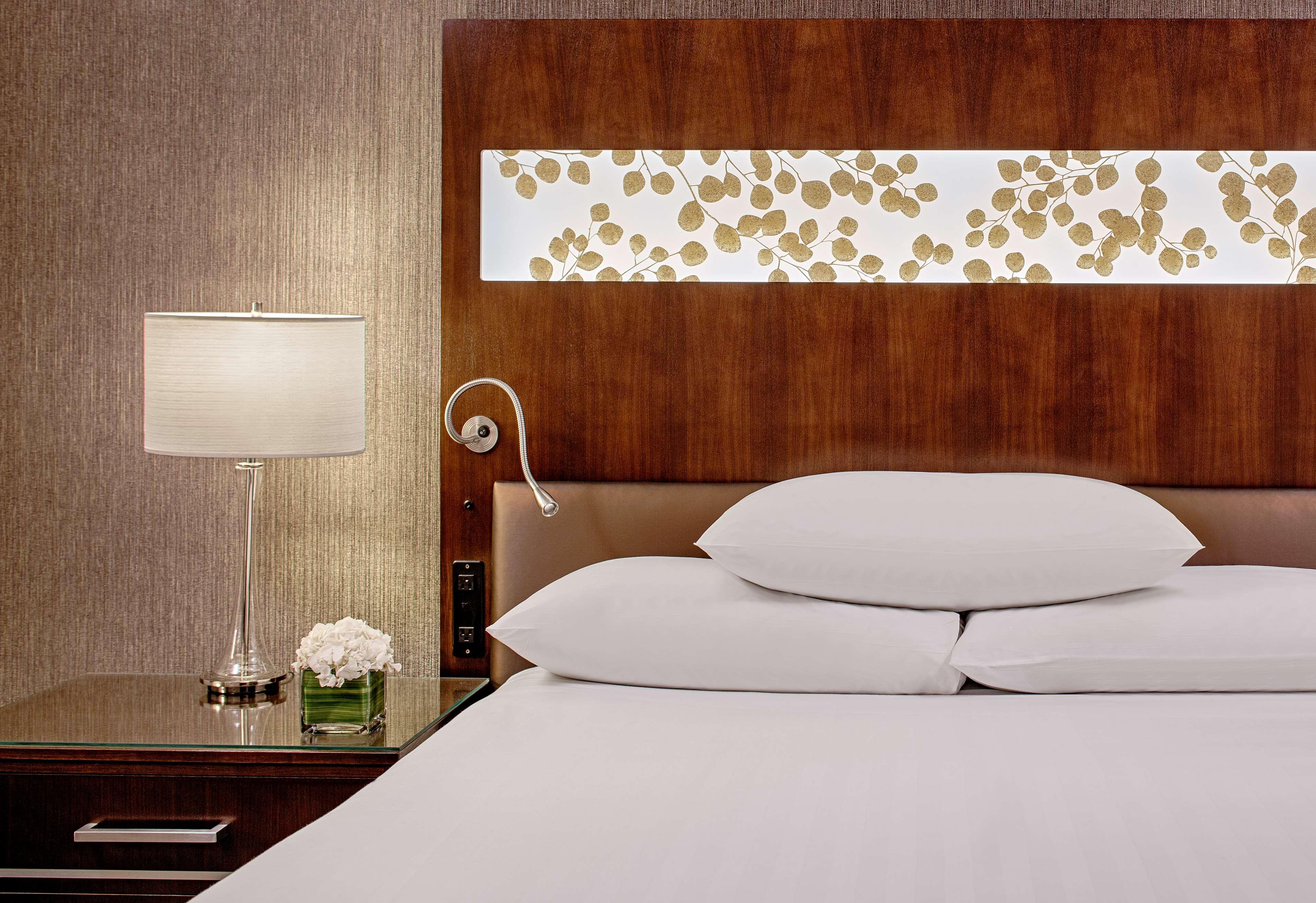 Double Queen Size Bed