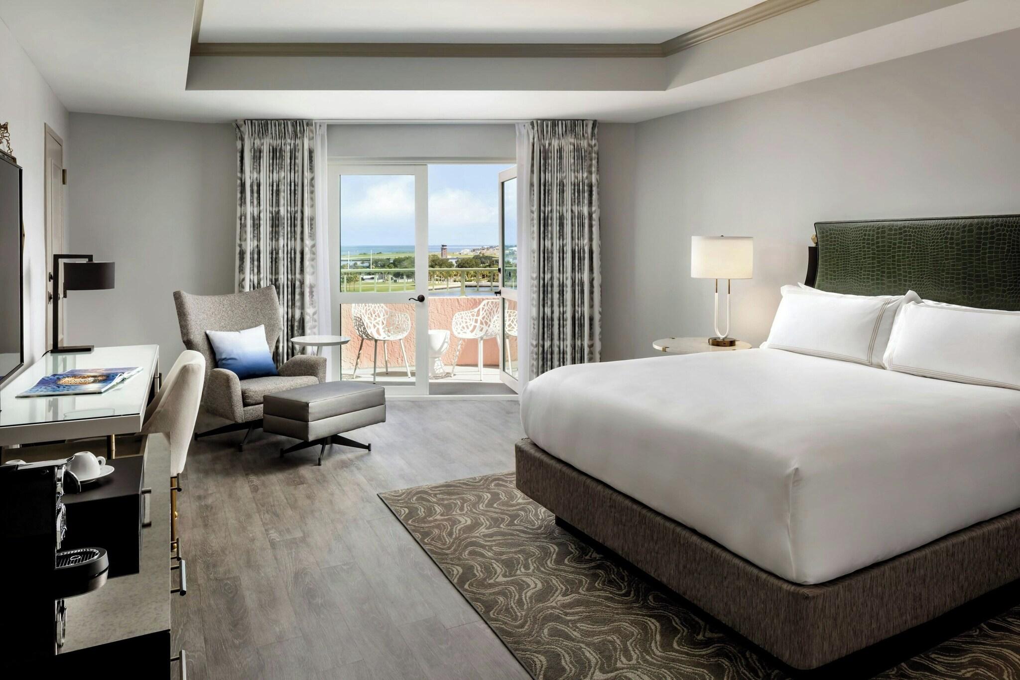 Double Premium with Views