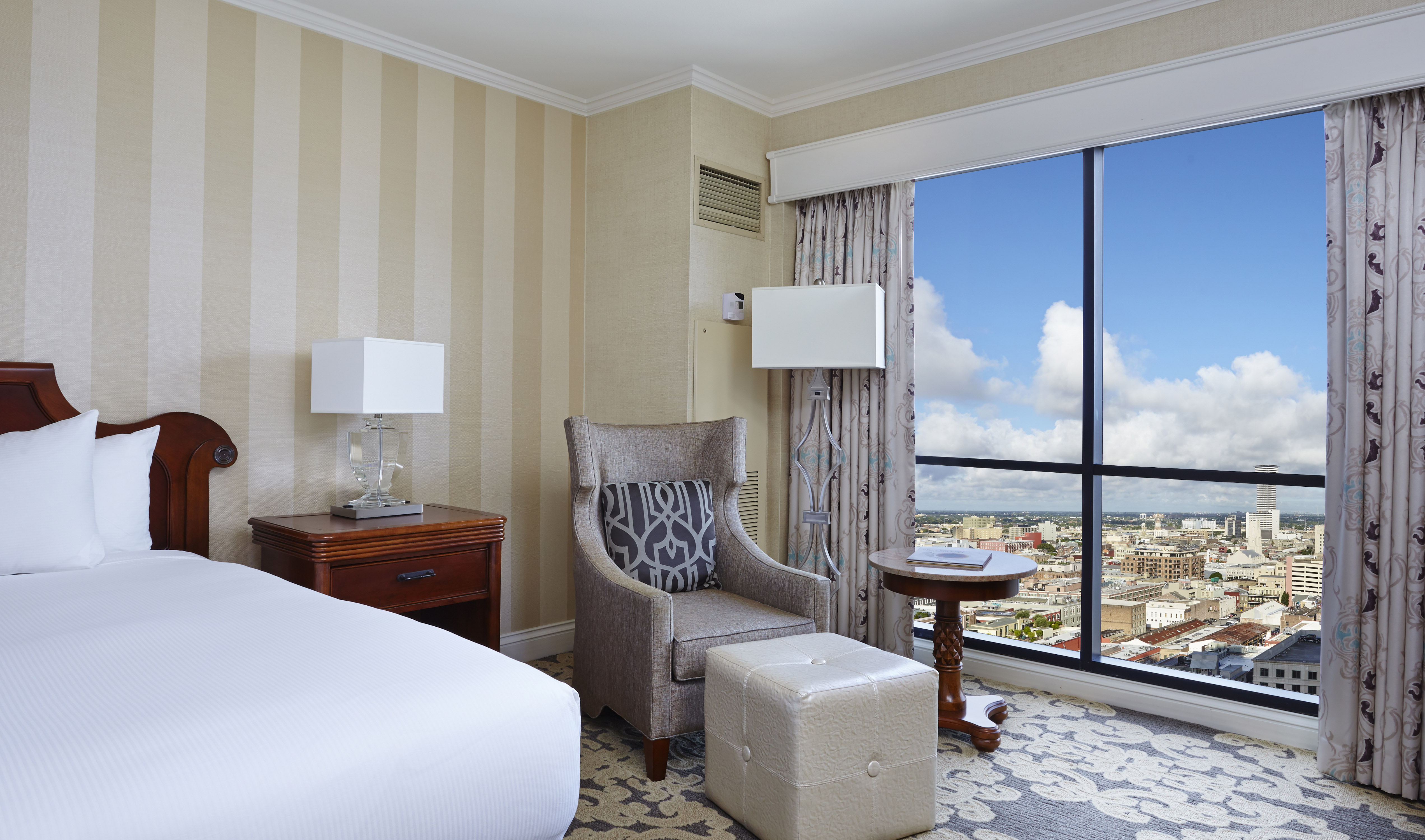 Room Accessible King Size Bed