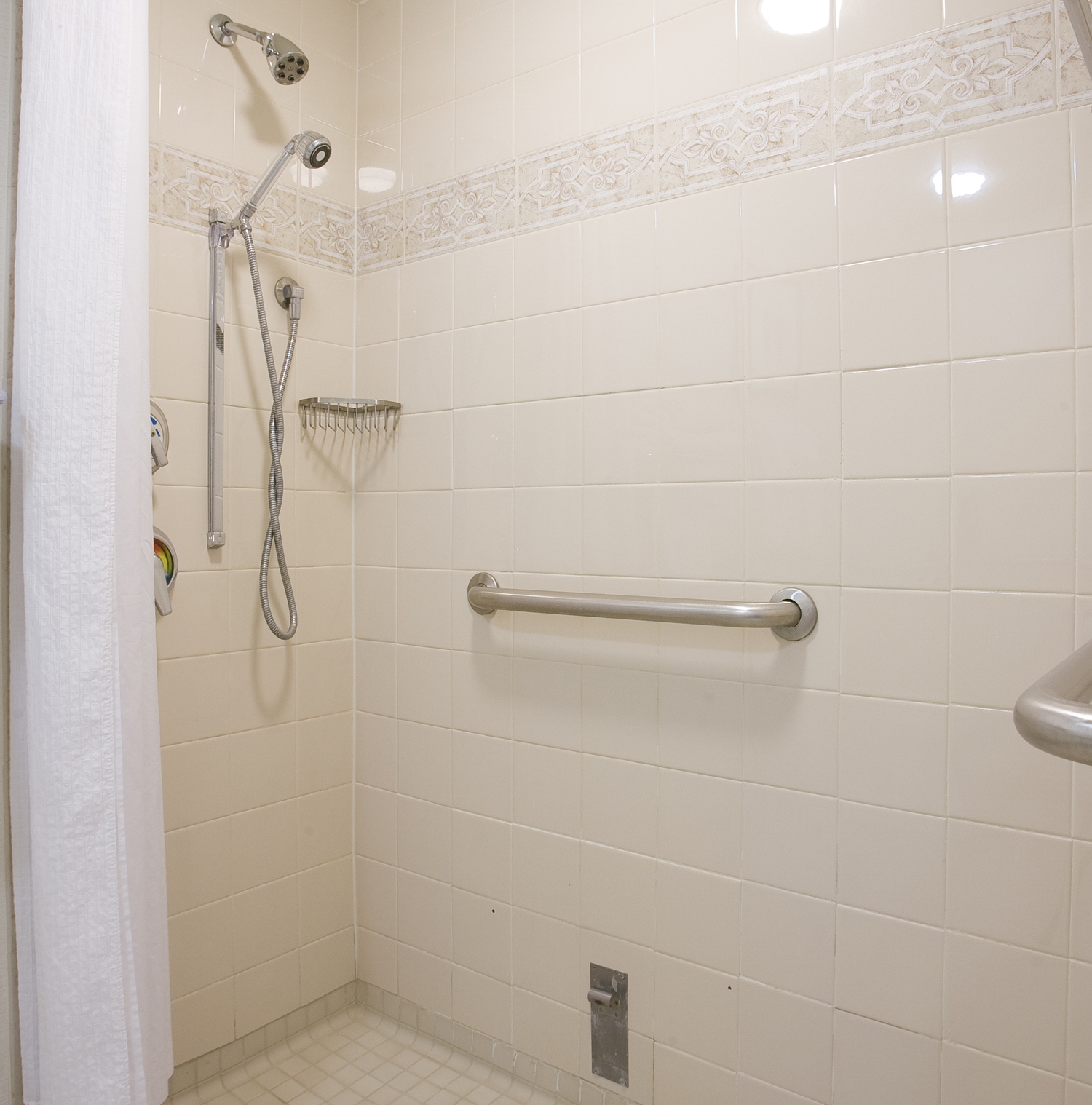 Room Accessible-two Queen Beds