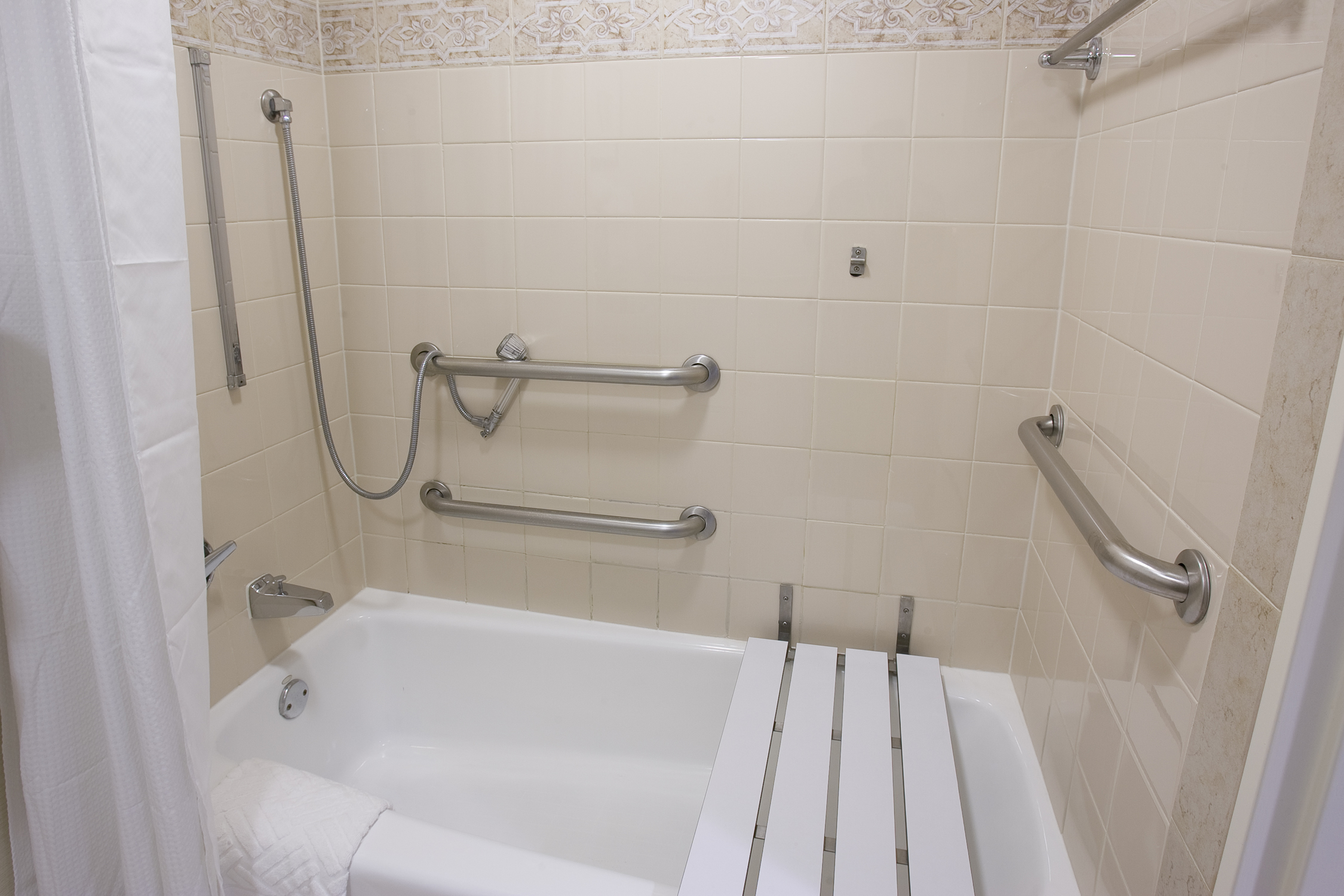 Double Accessible