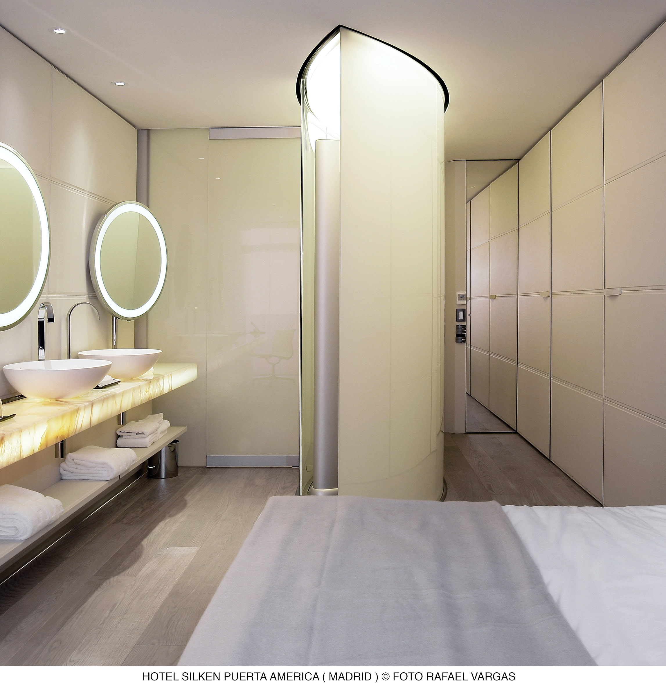 Double Single Deluxe