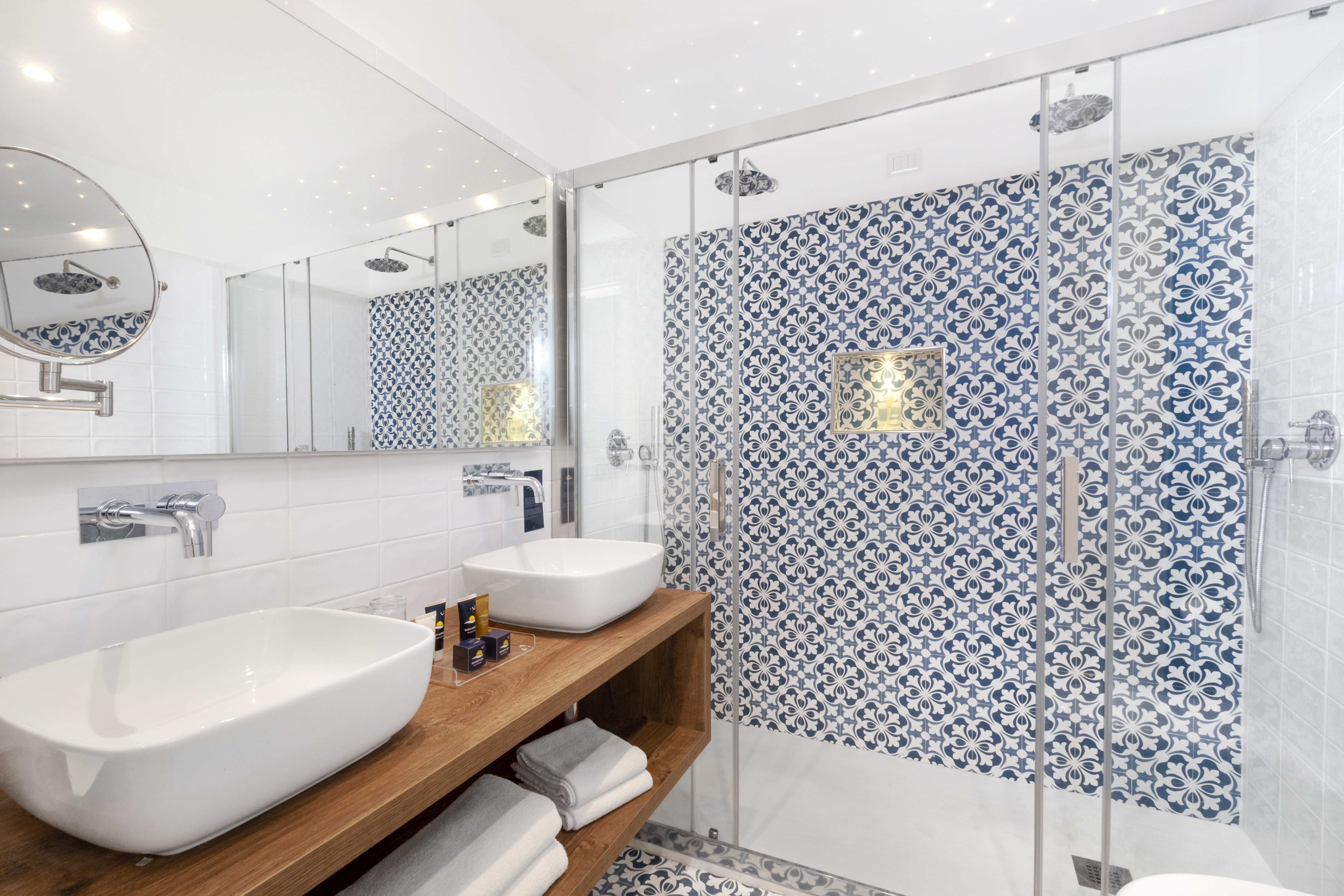 Double Superior Garden View