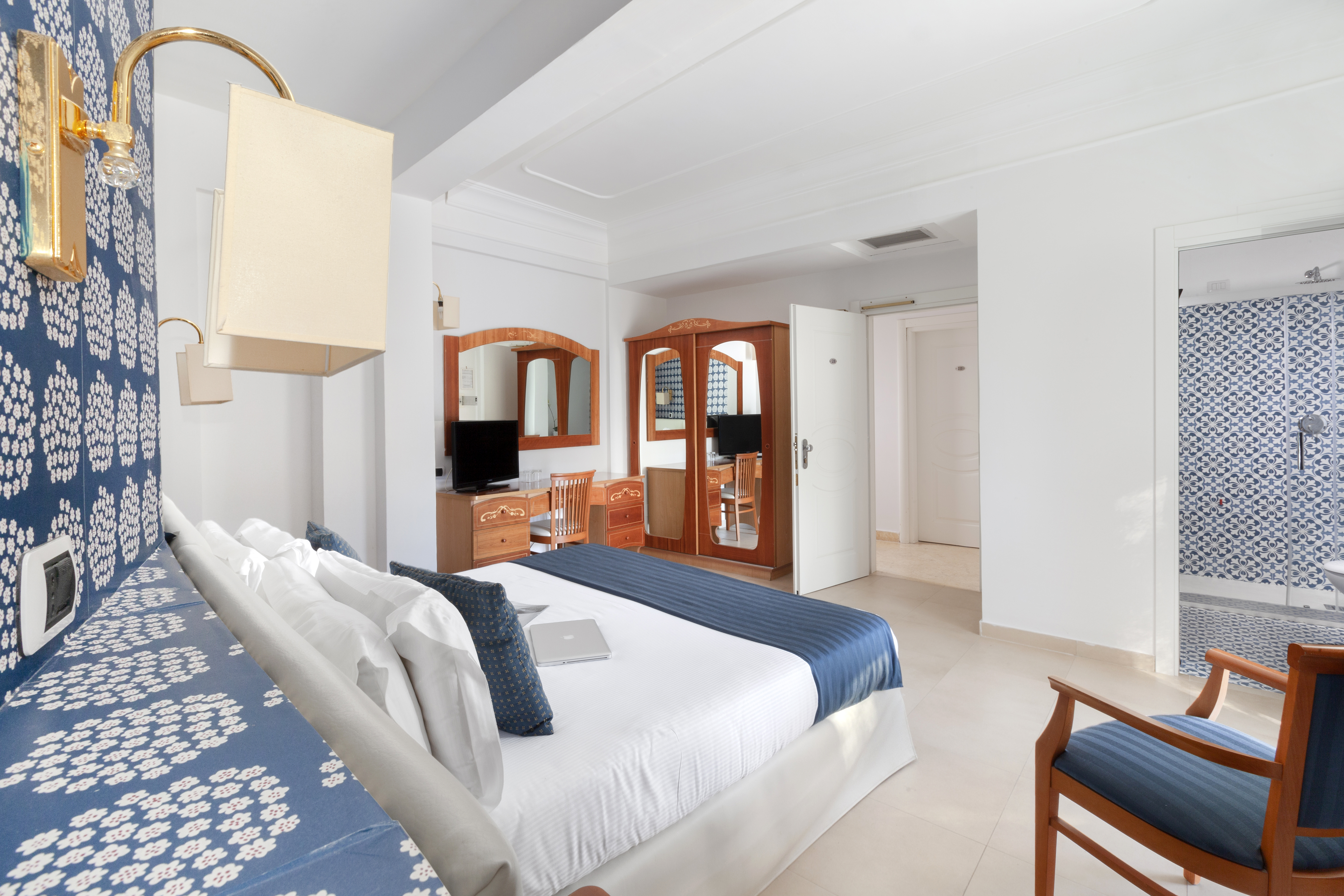 Double Superior Pool View