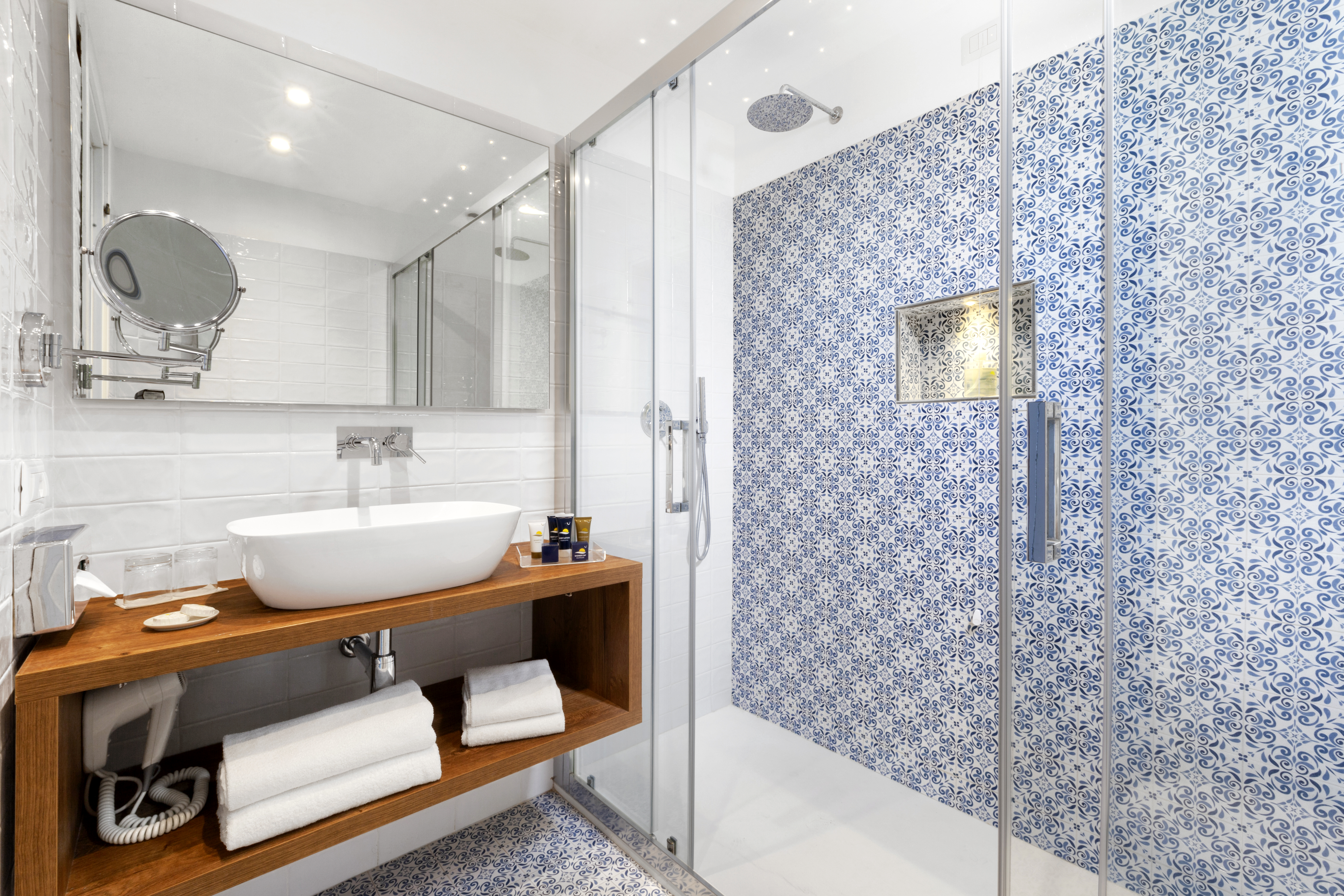 Double Superior Sea View