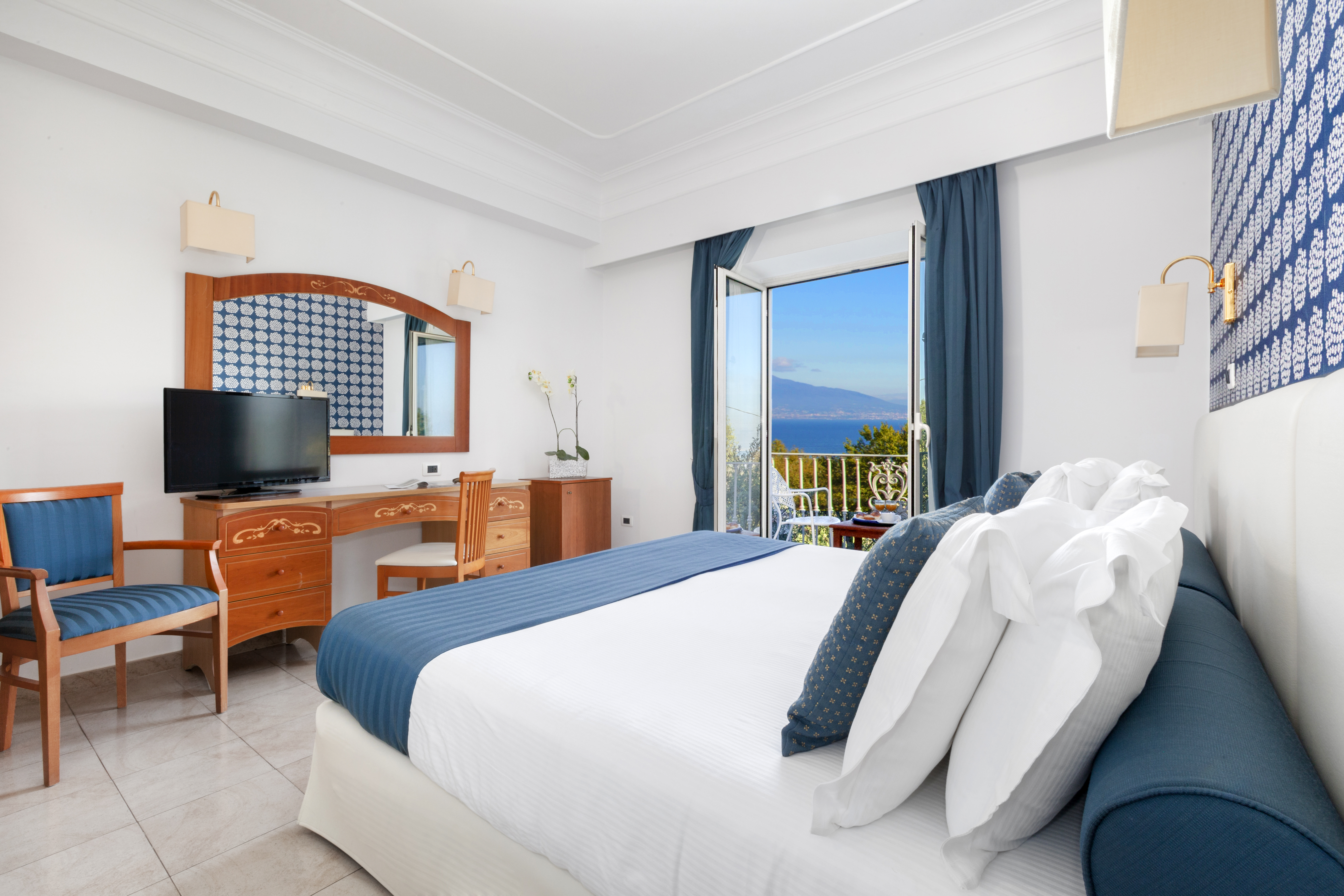 Double Superior Sea View