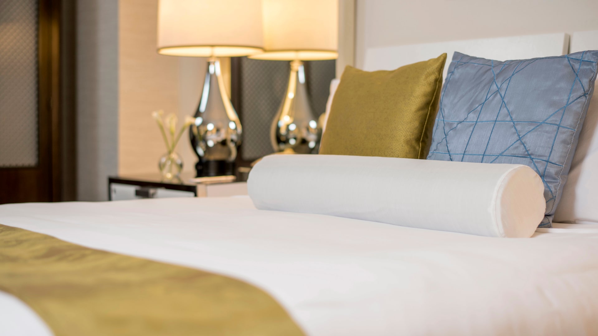 Room Deluxe King Bed