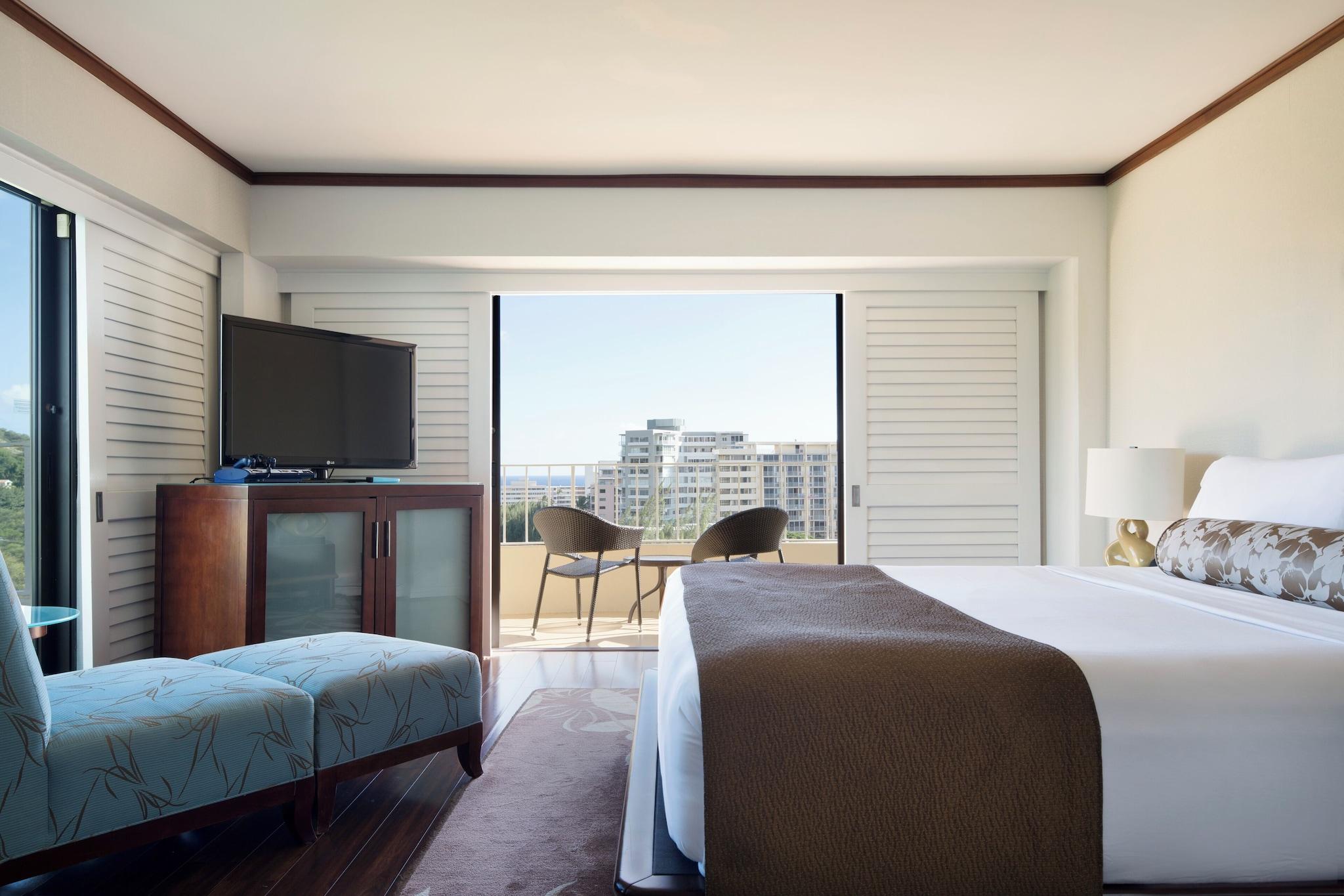 Double Ocean View King Bed