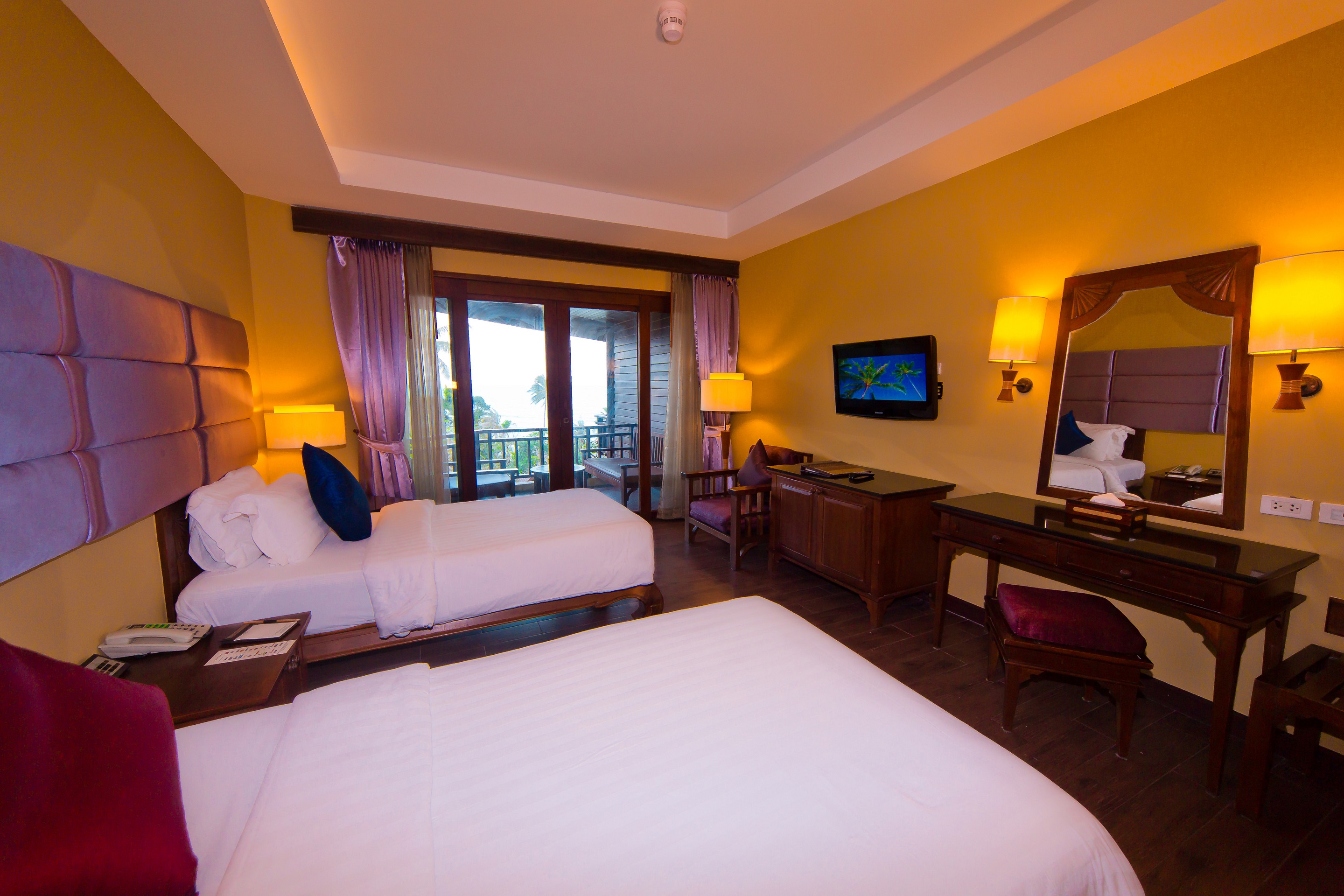 Double or Twin Deluxe