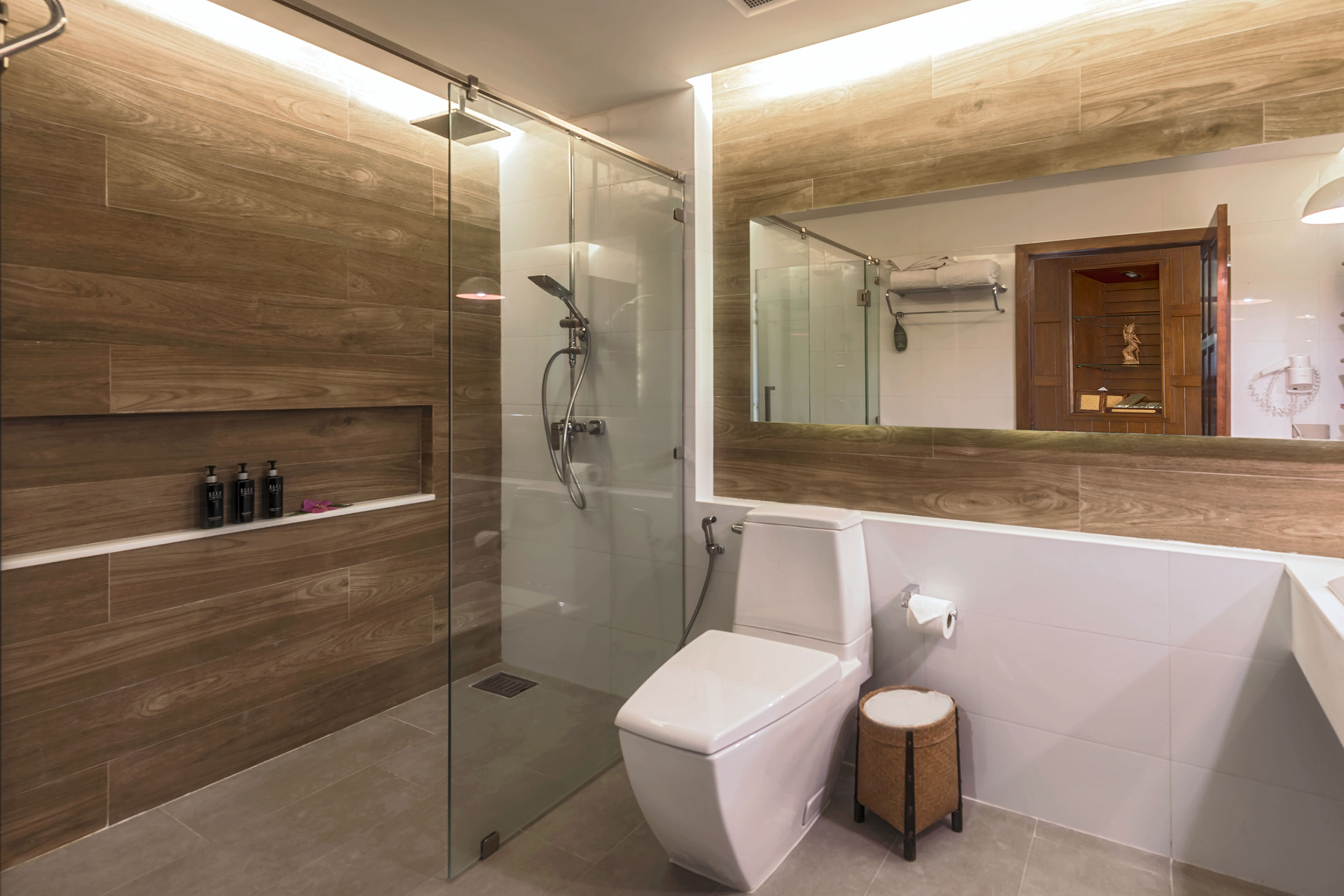 Double or Twin Deluxe