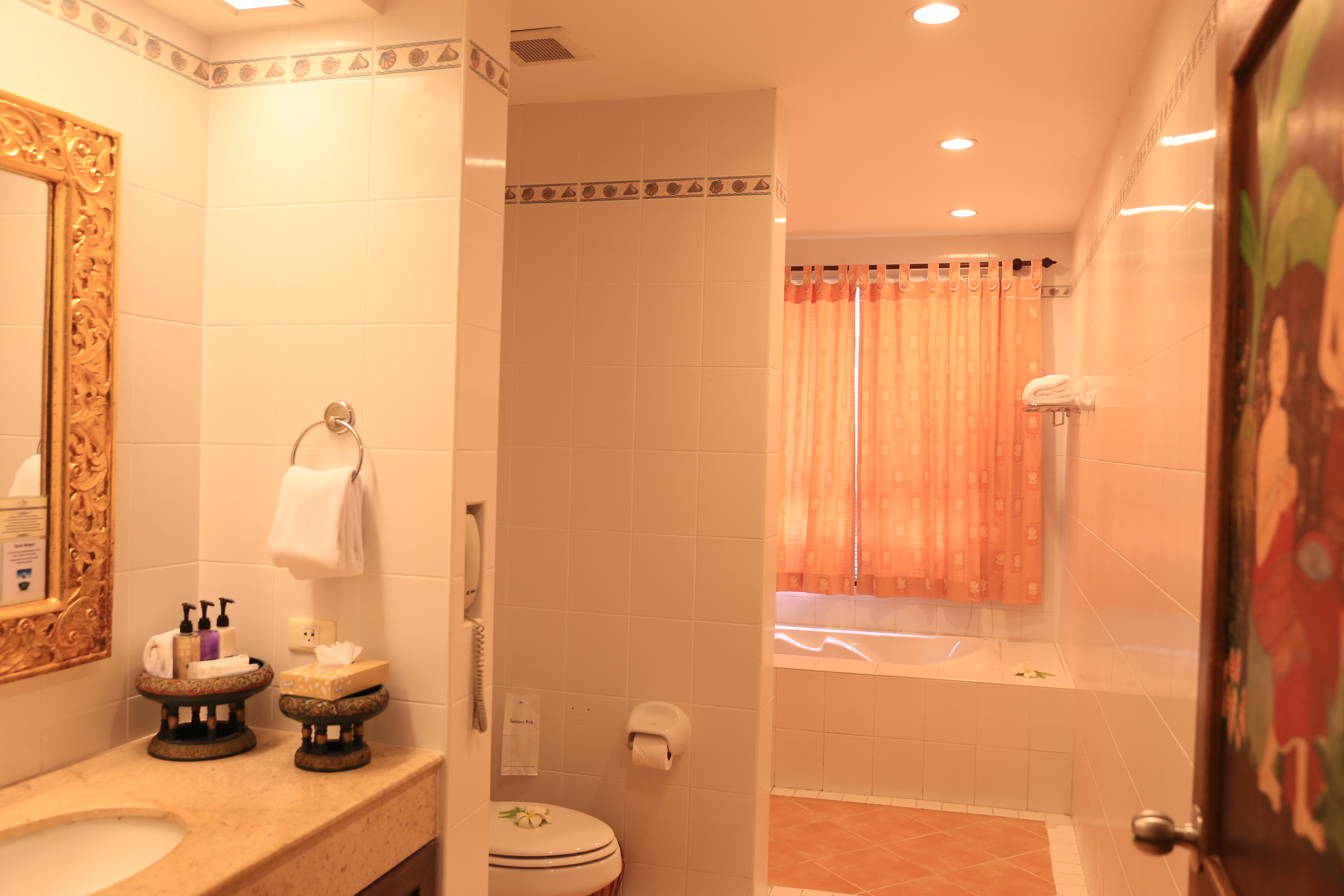 Double or Twin Deluxe