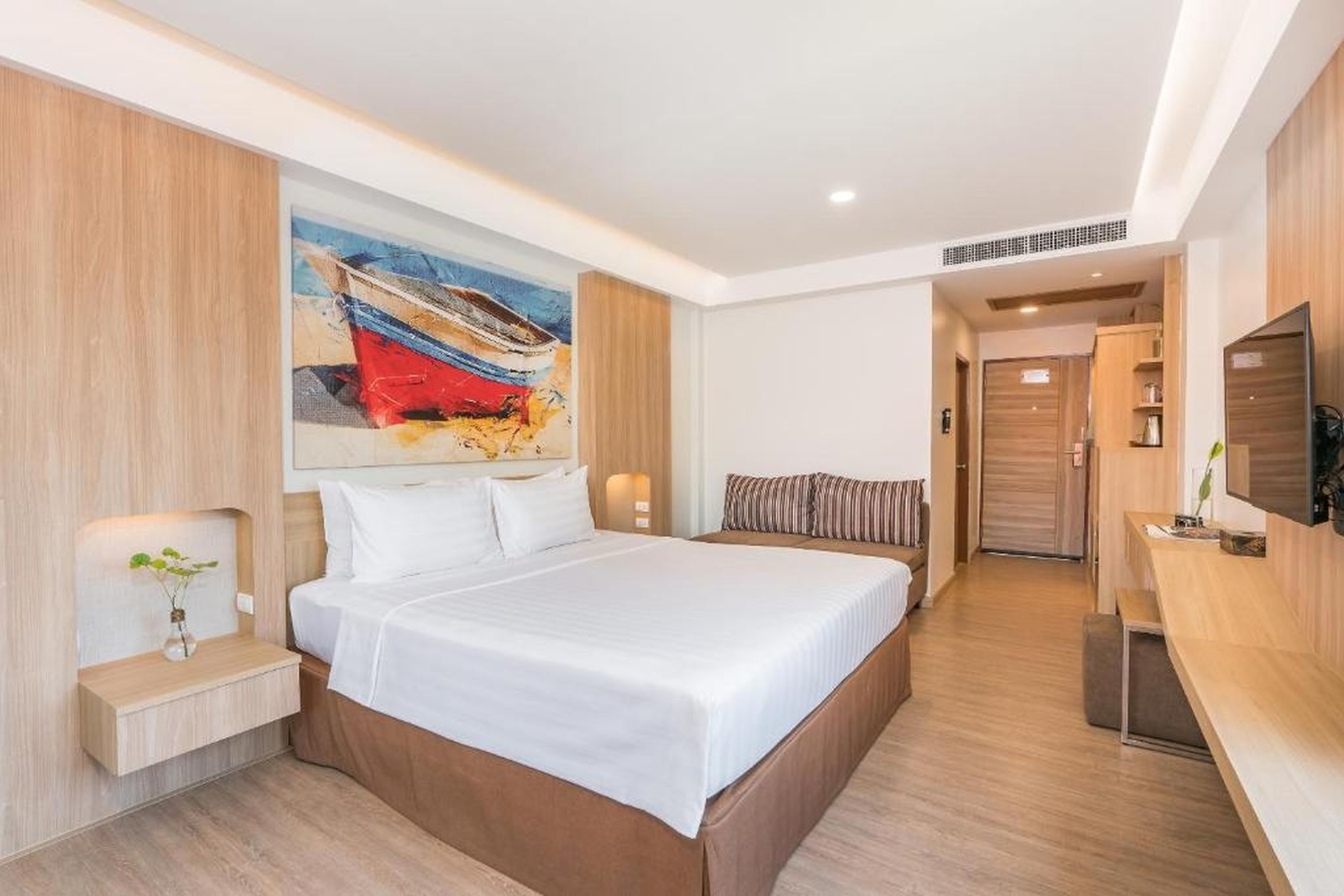 Double or Twin Deluxe