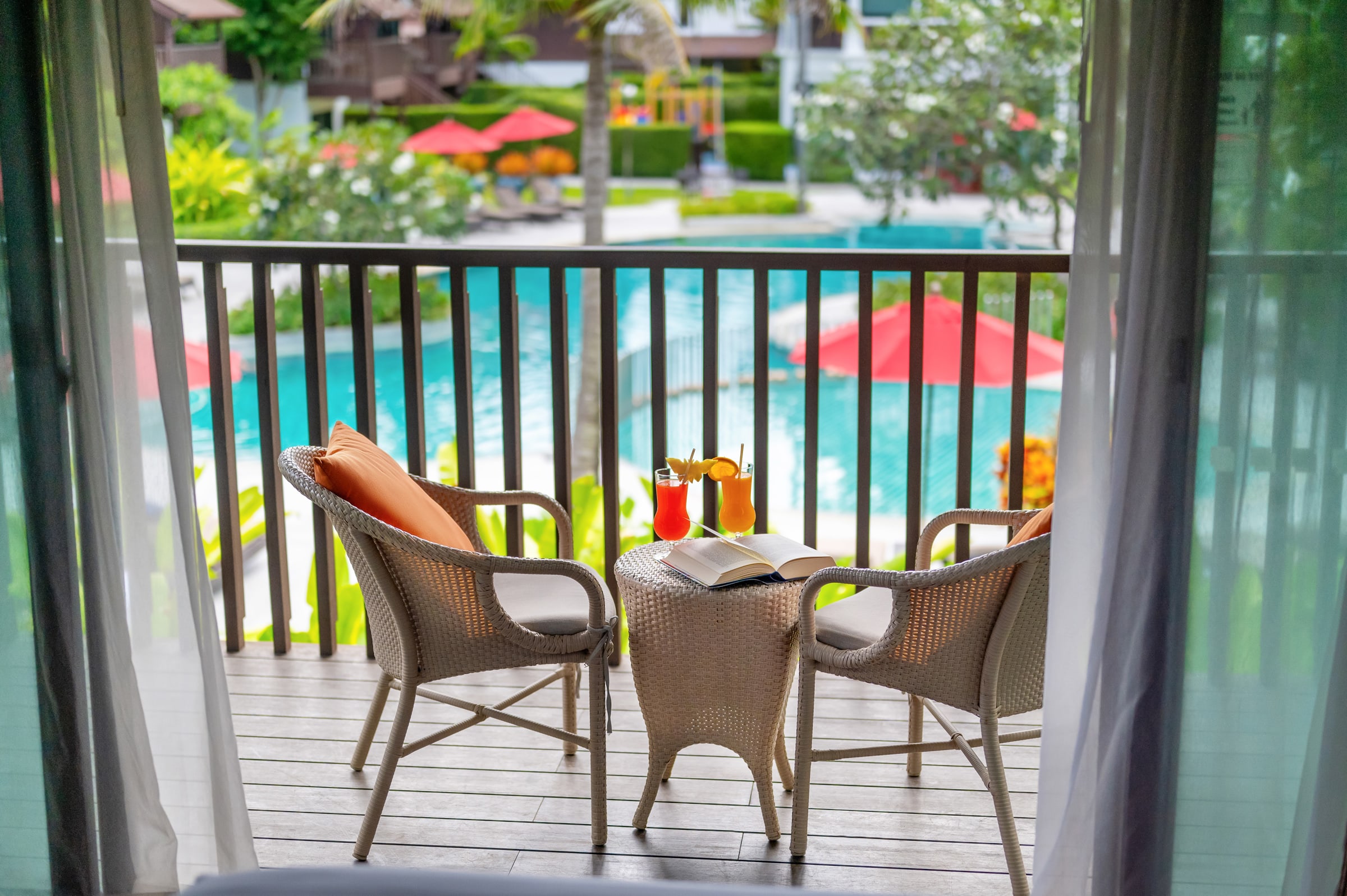 Double or Twin Deluxe Pool View