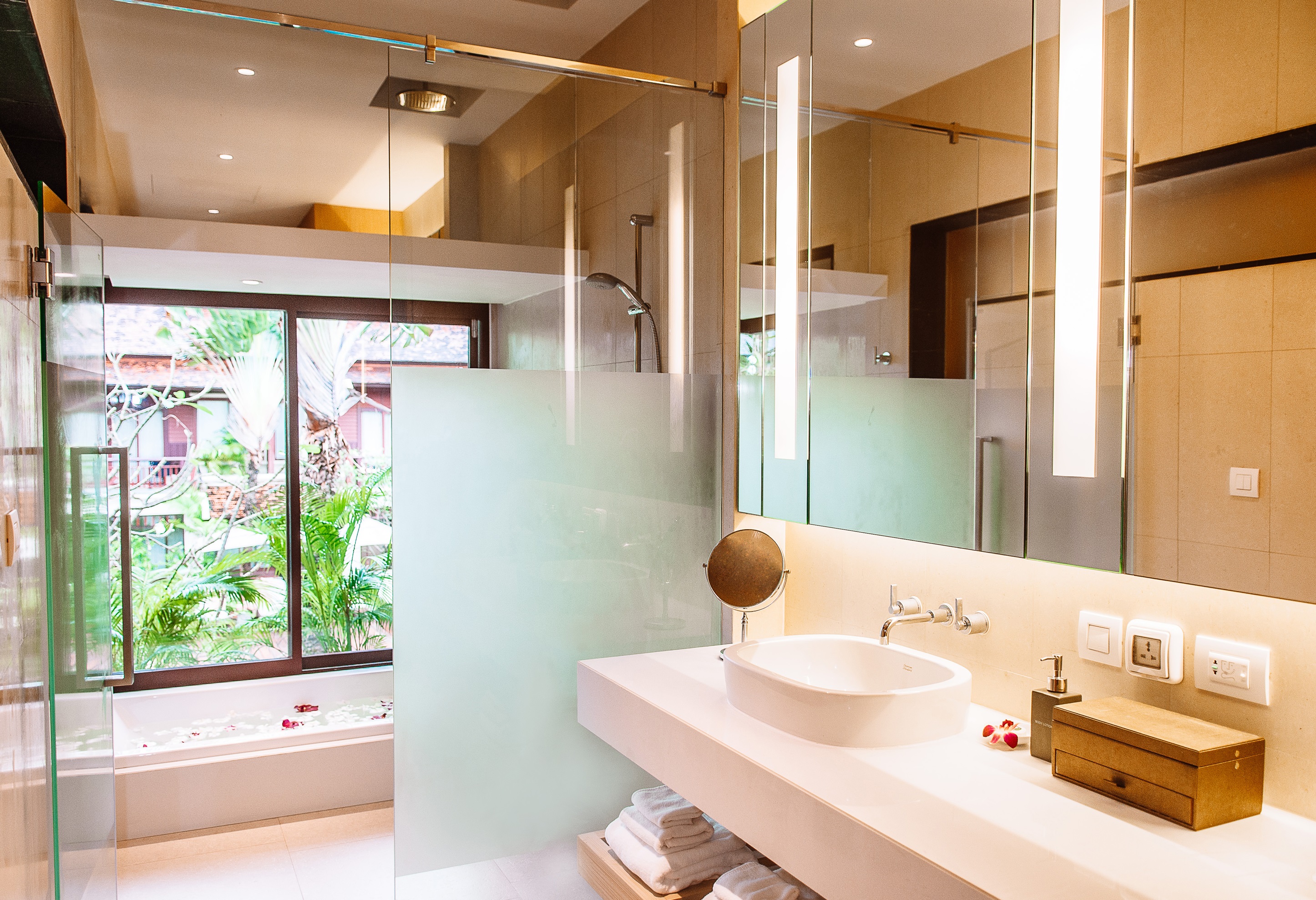 Double or Twin Deluxe