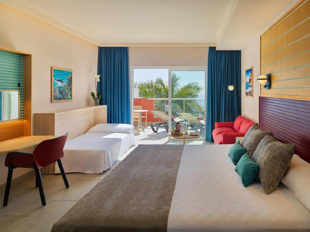 Double or Twin Superior