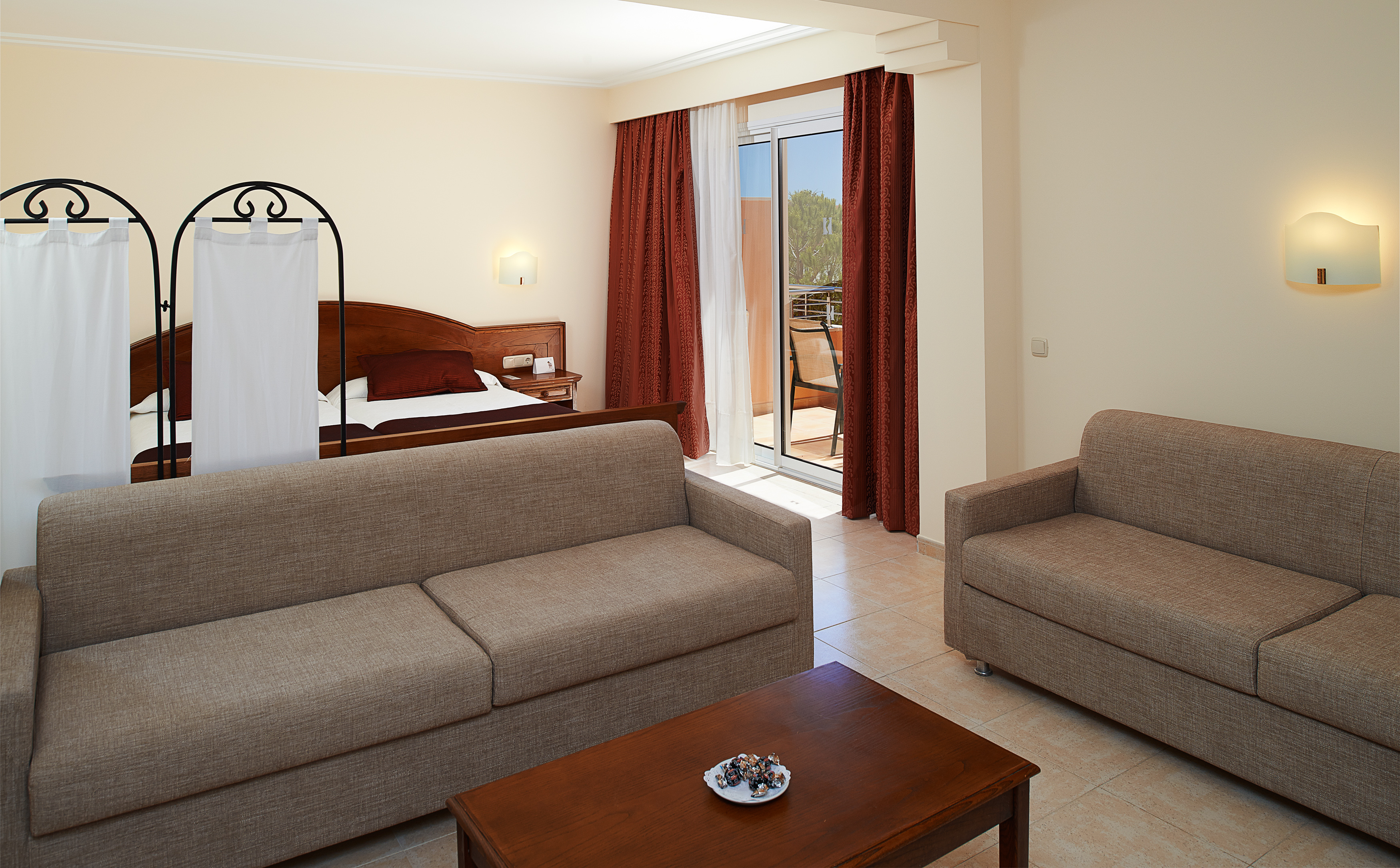 Family Room Standard