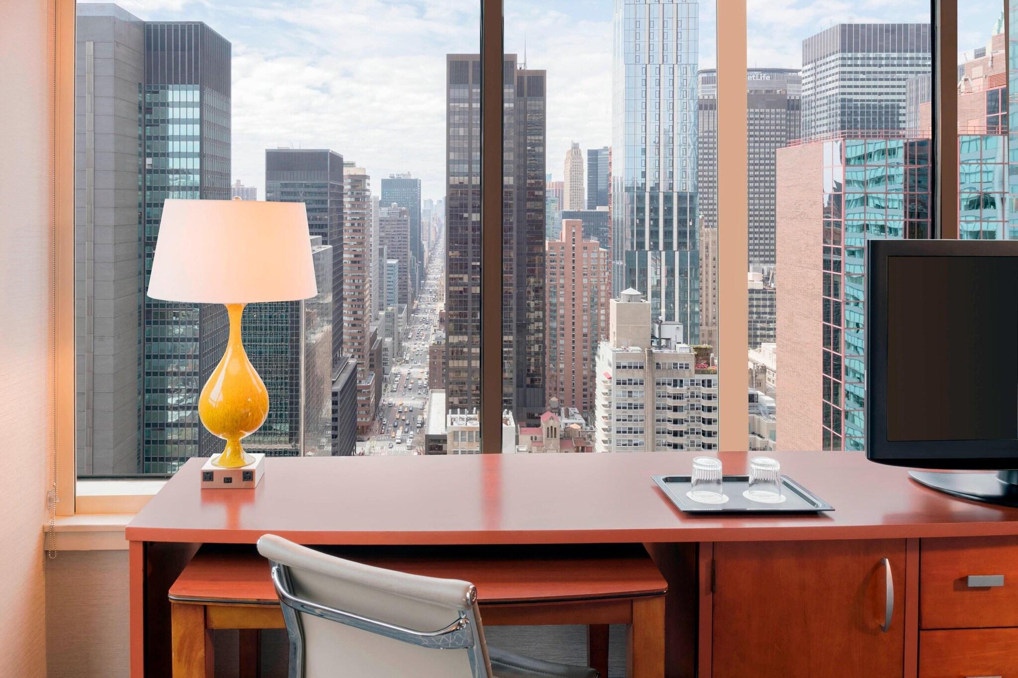 Junior Suite Accessible