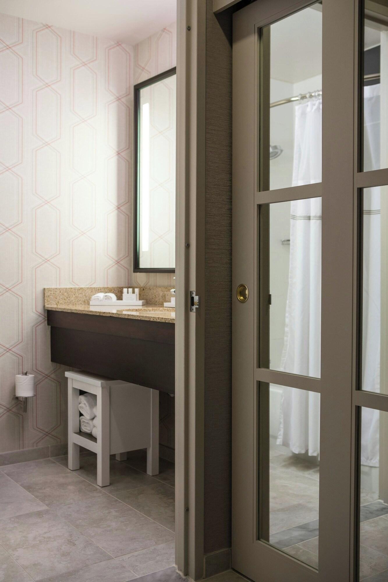 Junior Suite Two Queen Beds