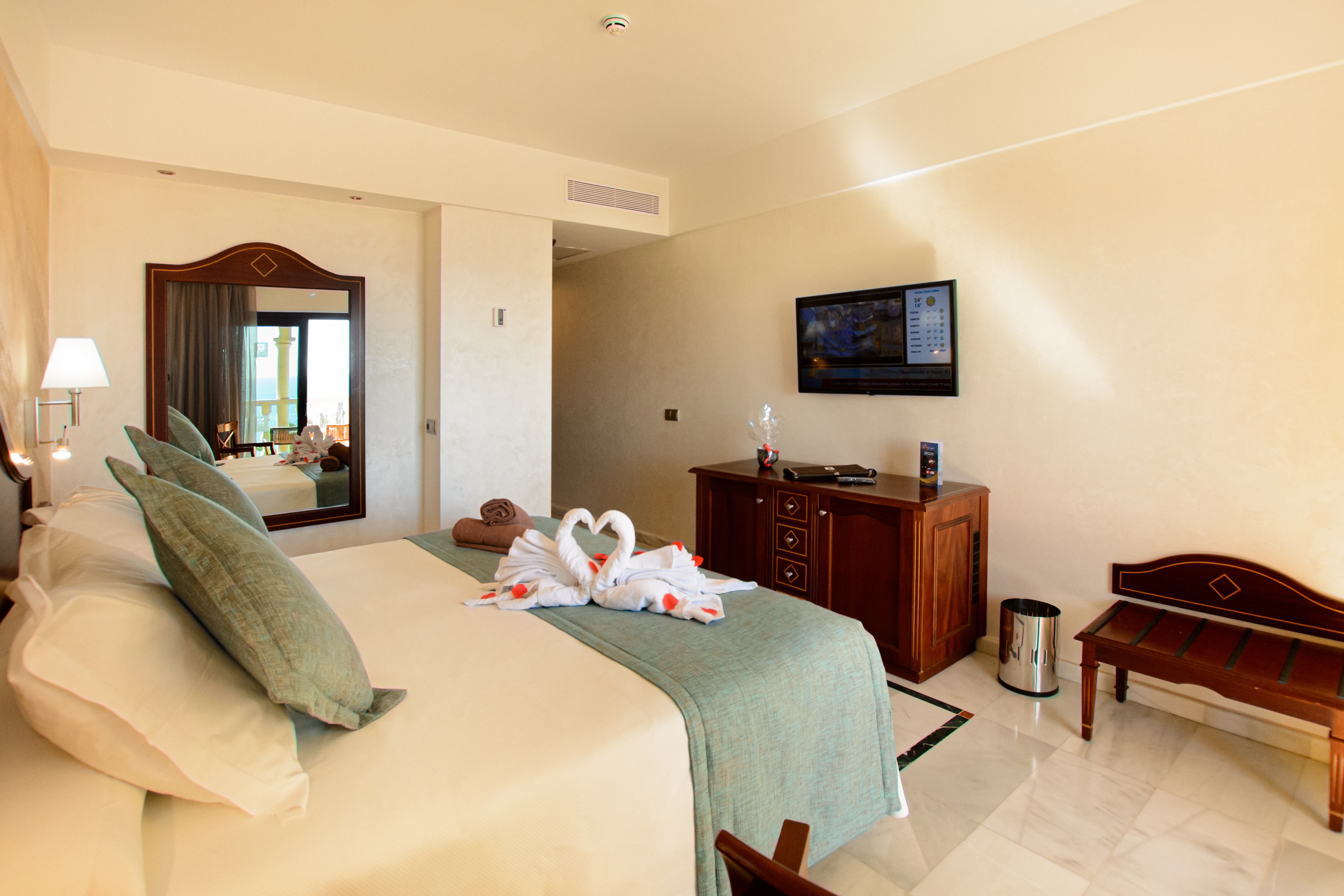 Double or Twin Standard