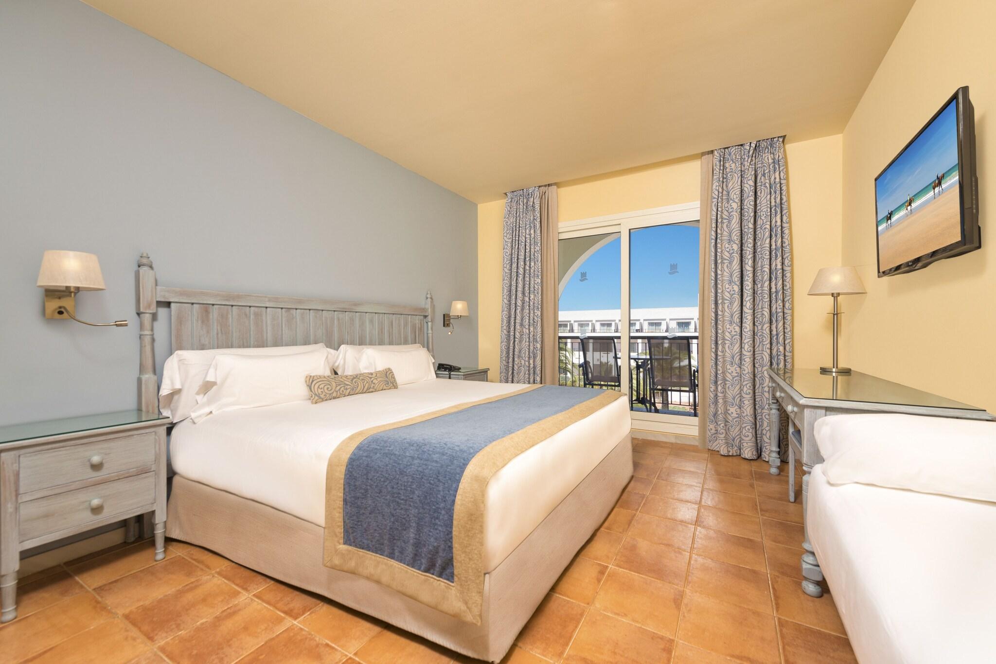 Double Classic Double Bed