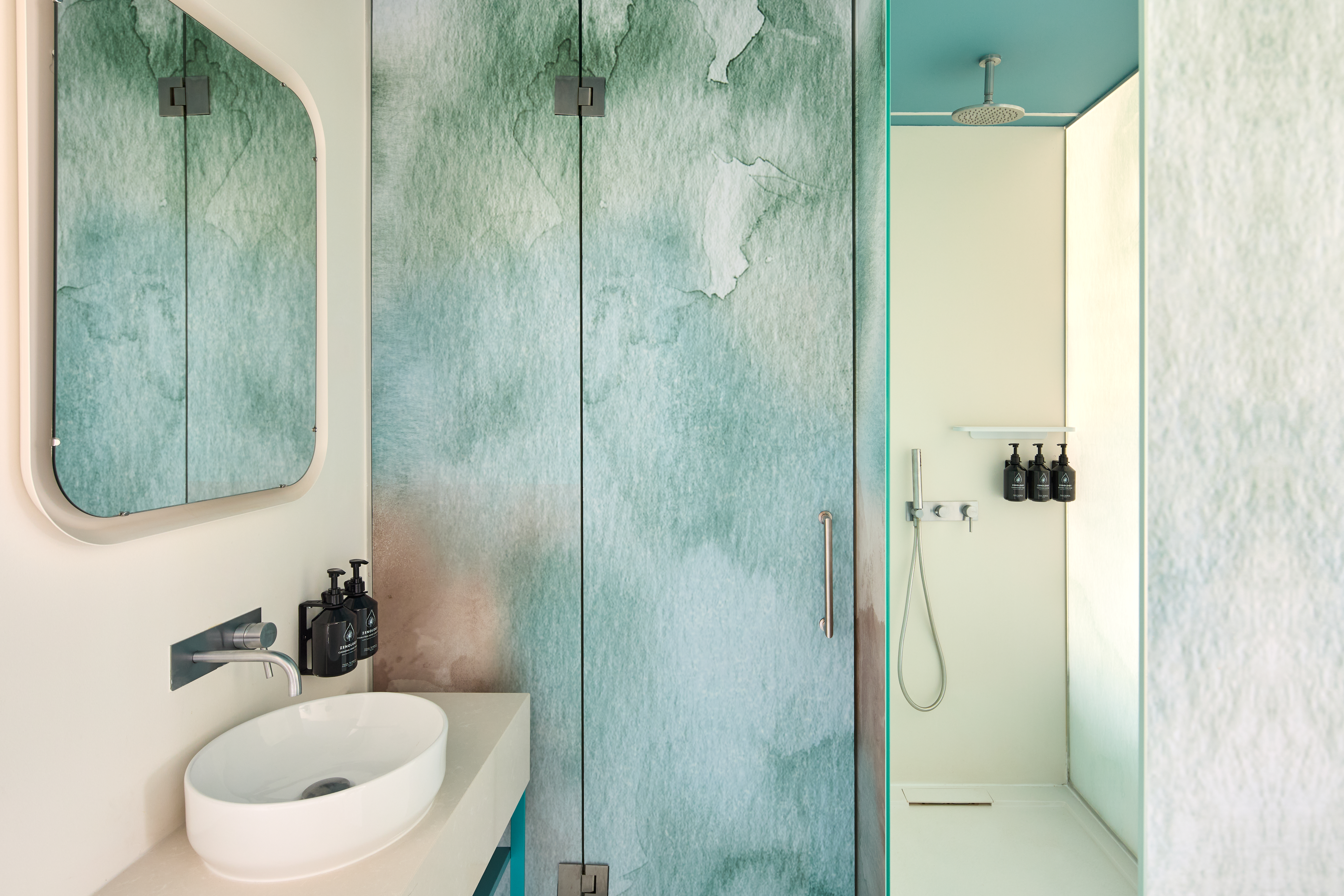 Double Pool View King Bed