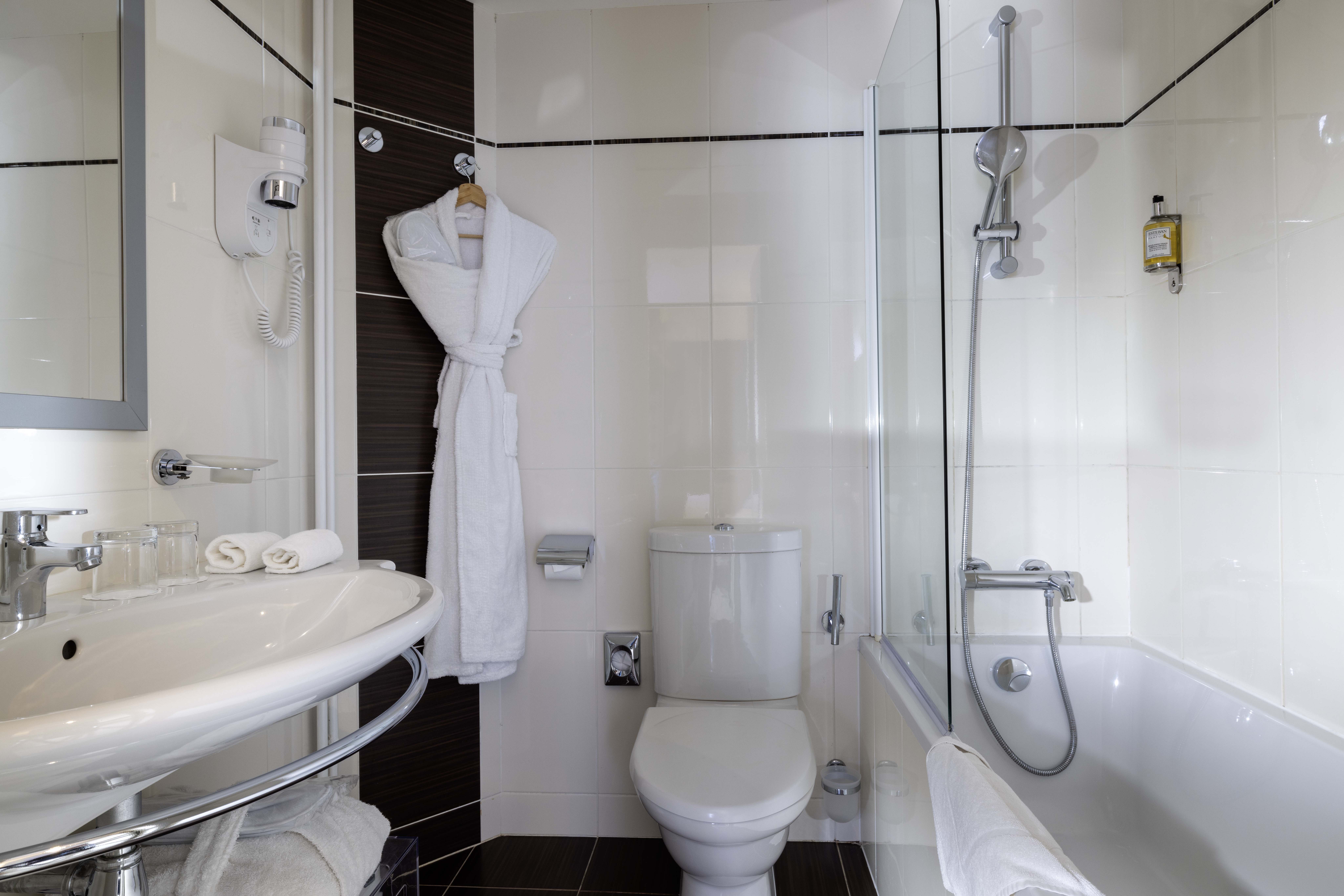 Double or Twin Superior