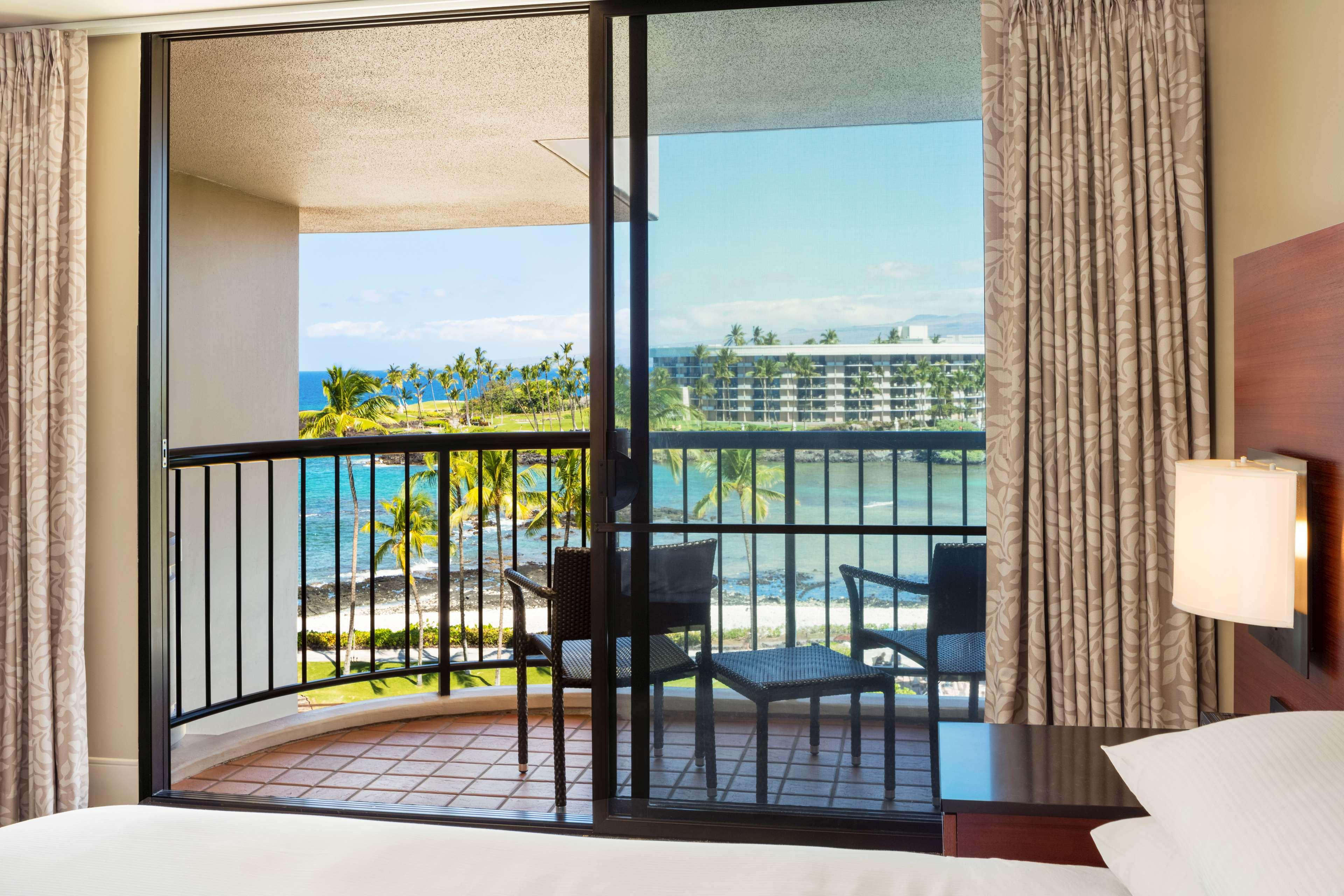 Suite Ocean View King Bed