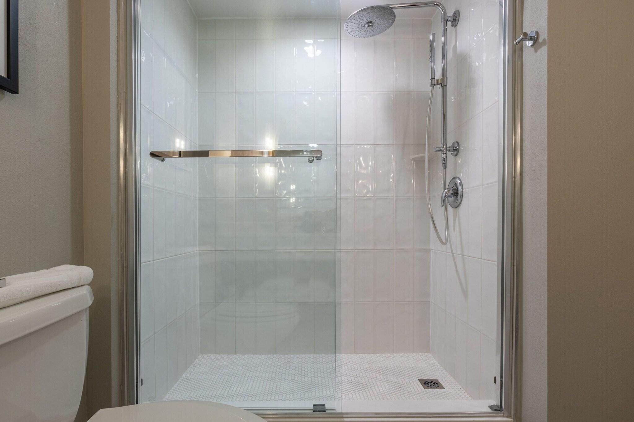 Double Two Queen Beds