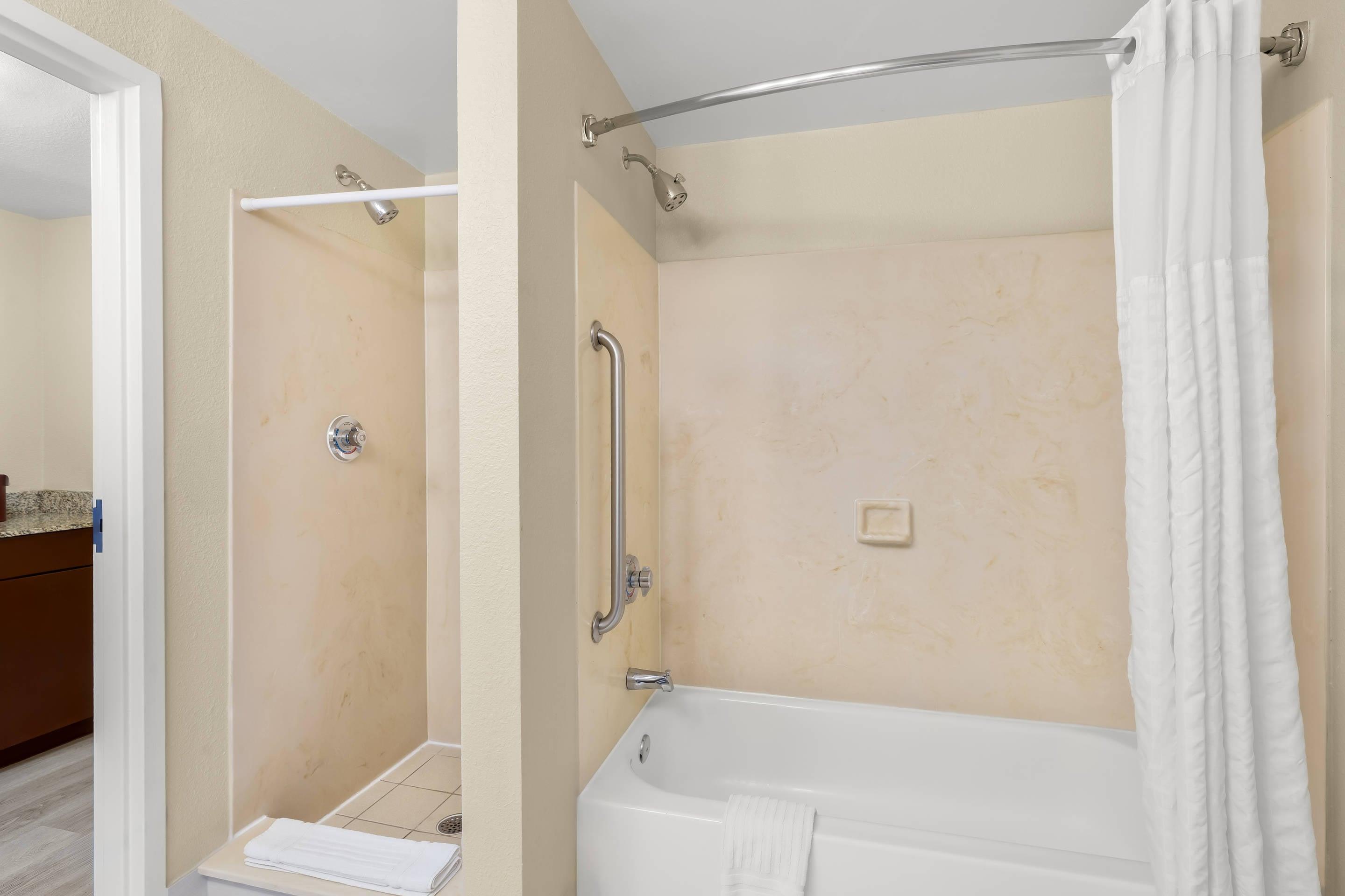 Suite Two Queen Beds