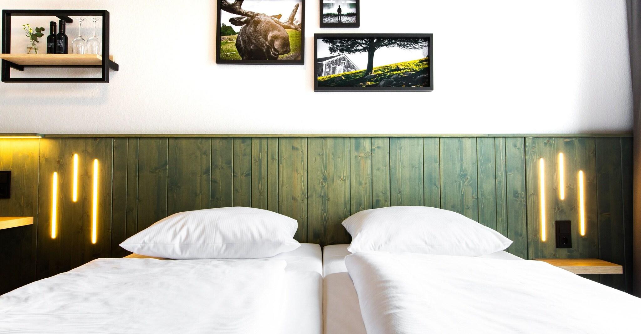 Double Queen Size Bed