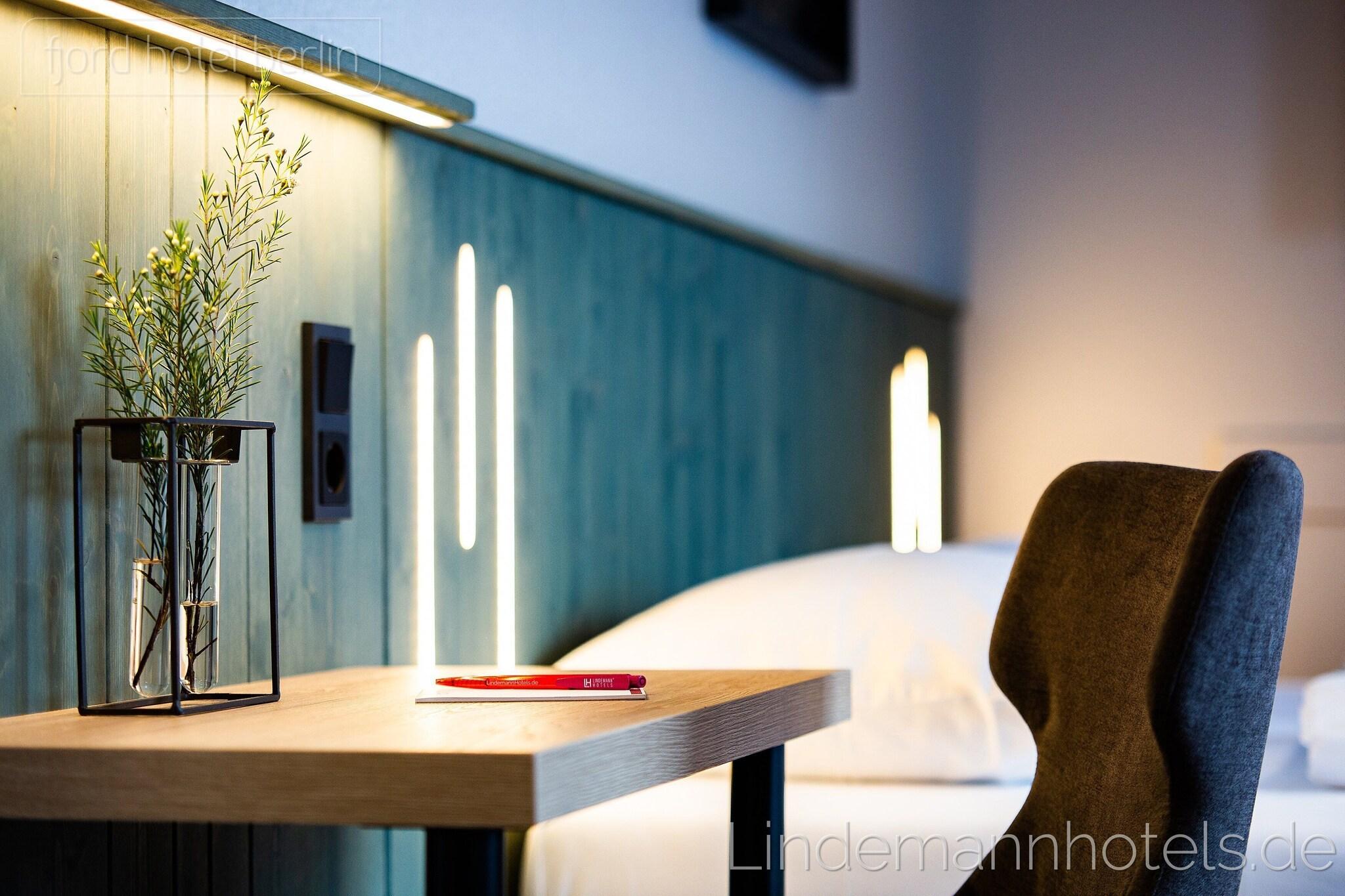 Double Queen Size Bed