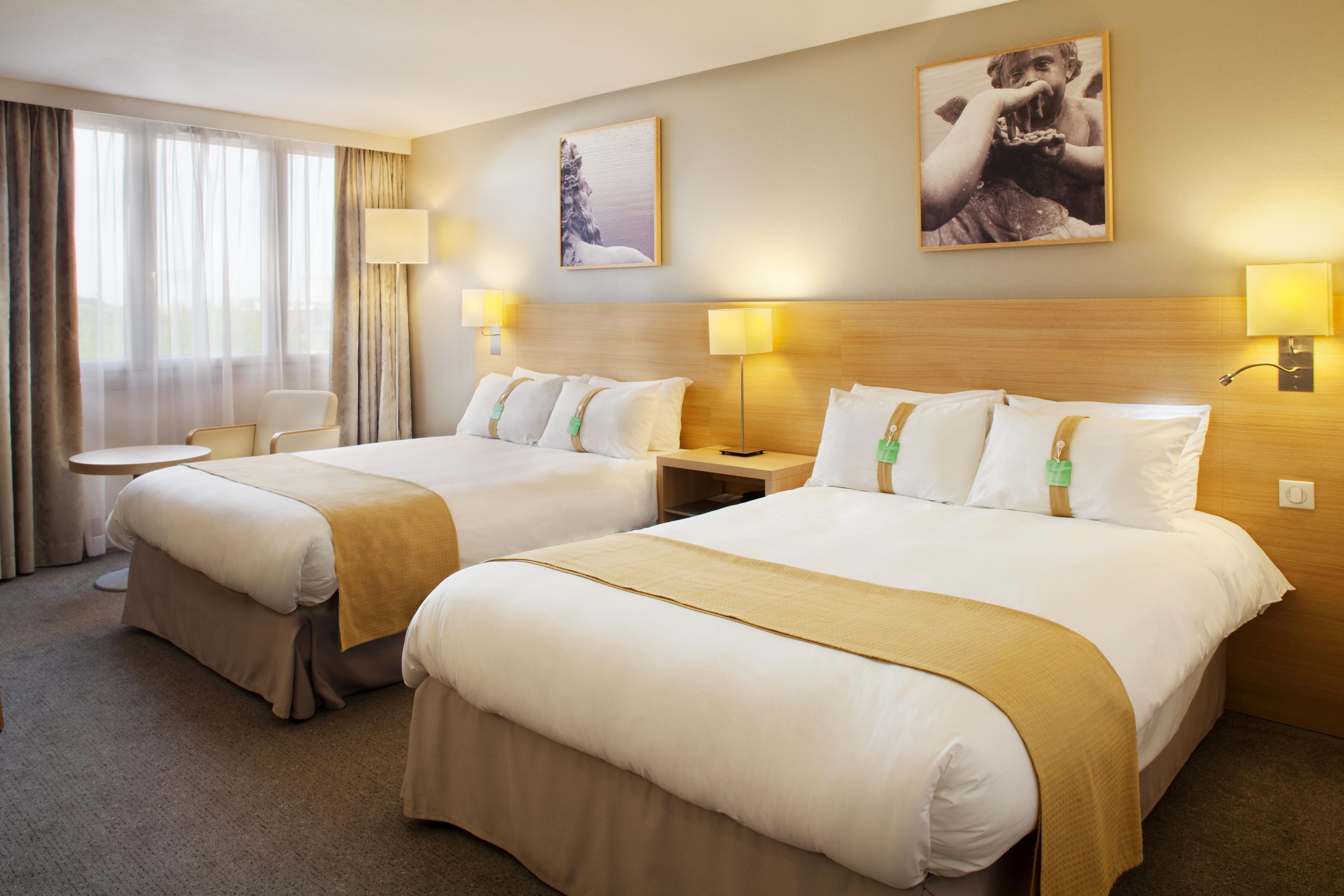 Double Classic Double Bed