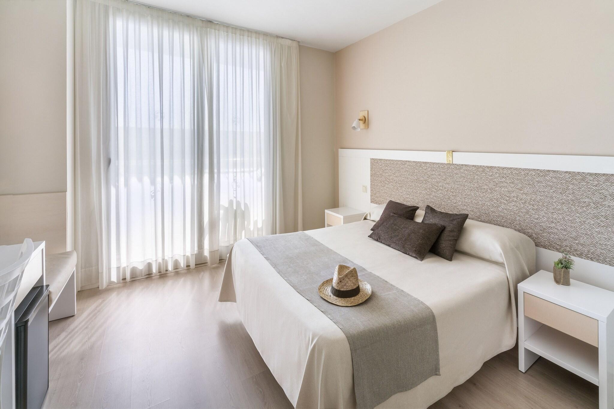 Triple with Double Bed