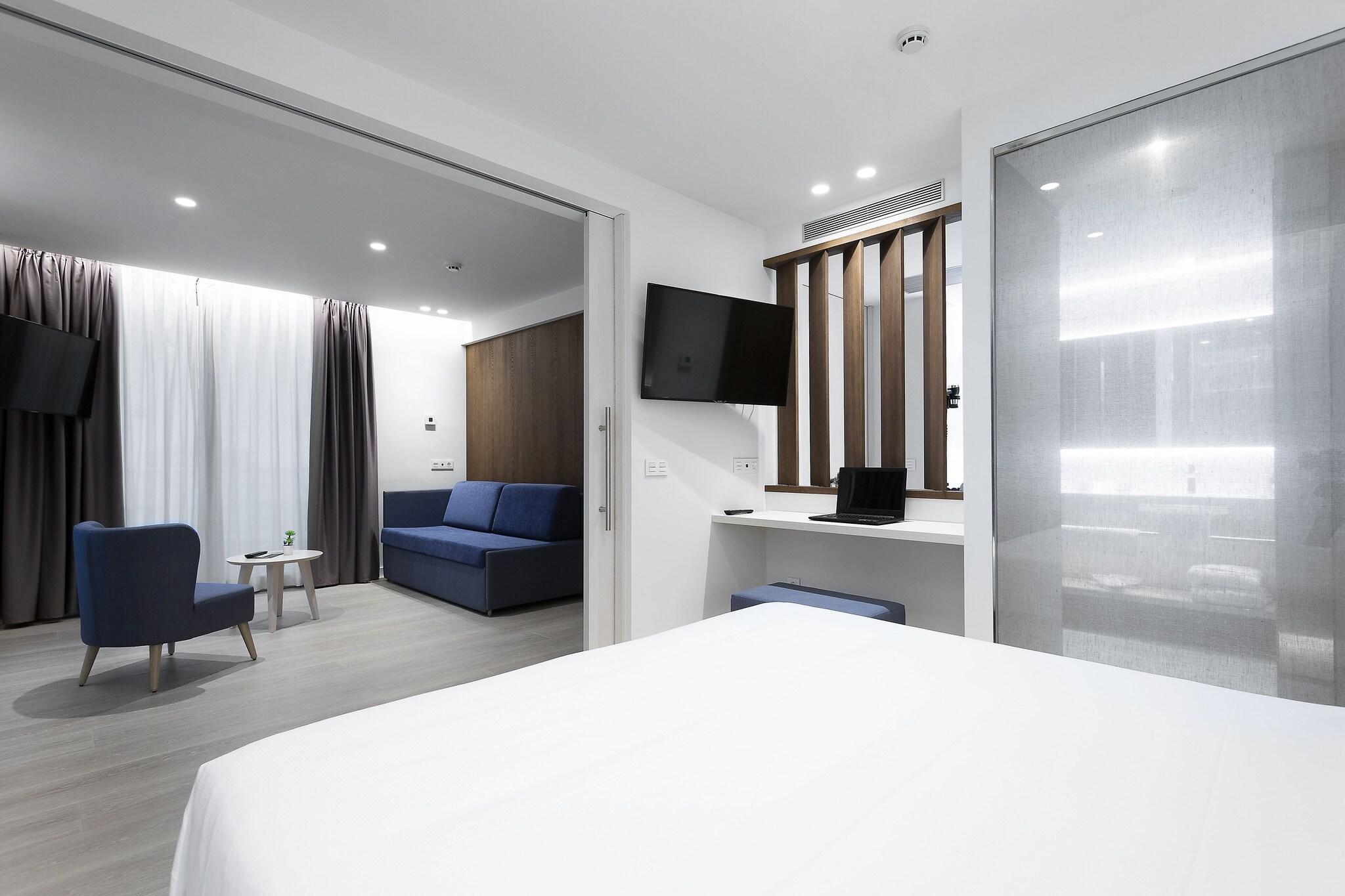 Junior Suite with Double Bed
