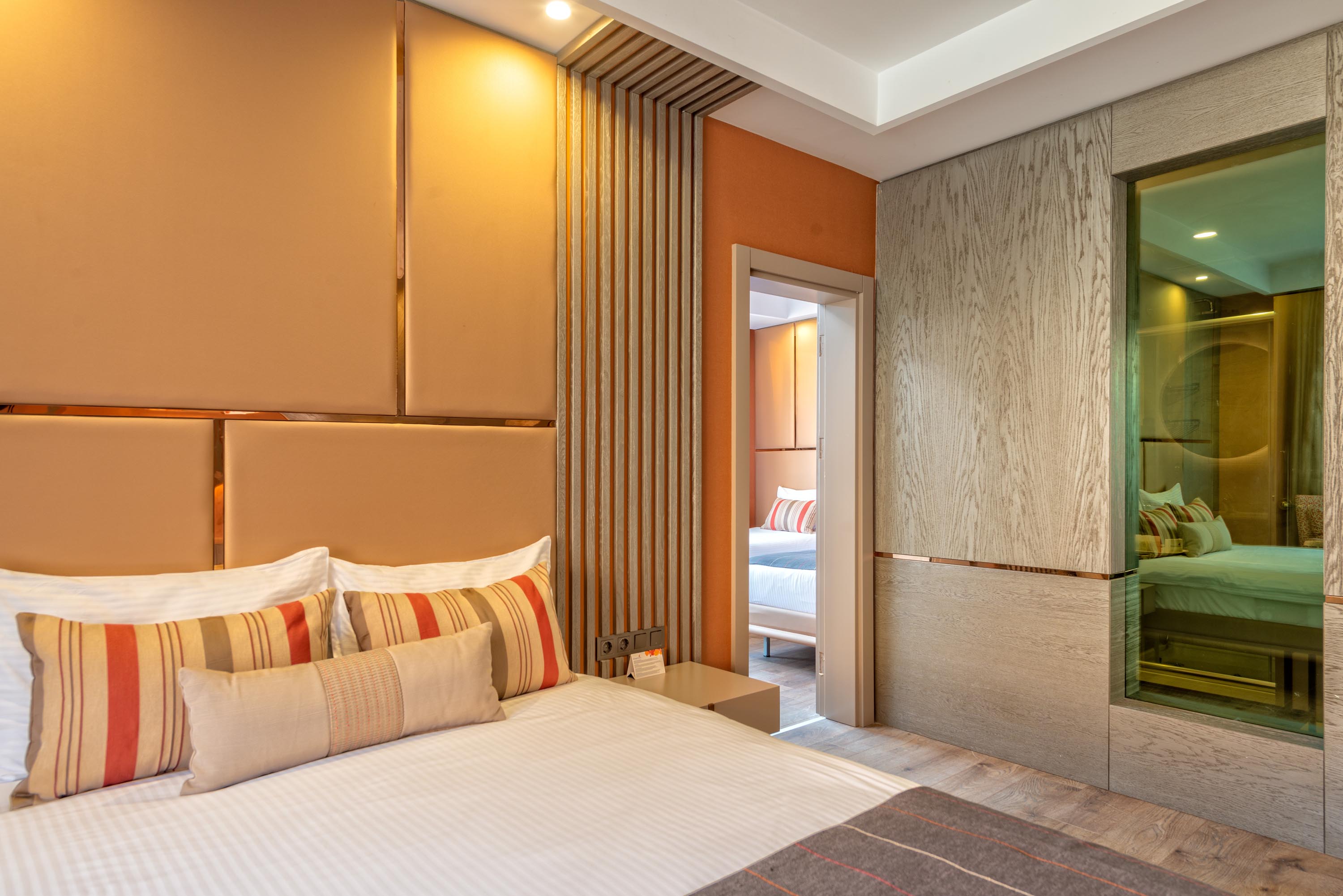 Family Room Connecting Room