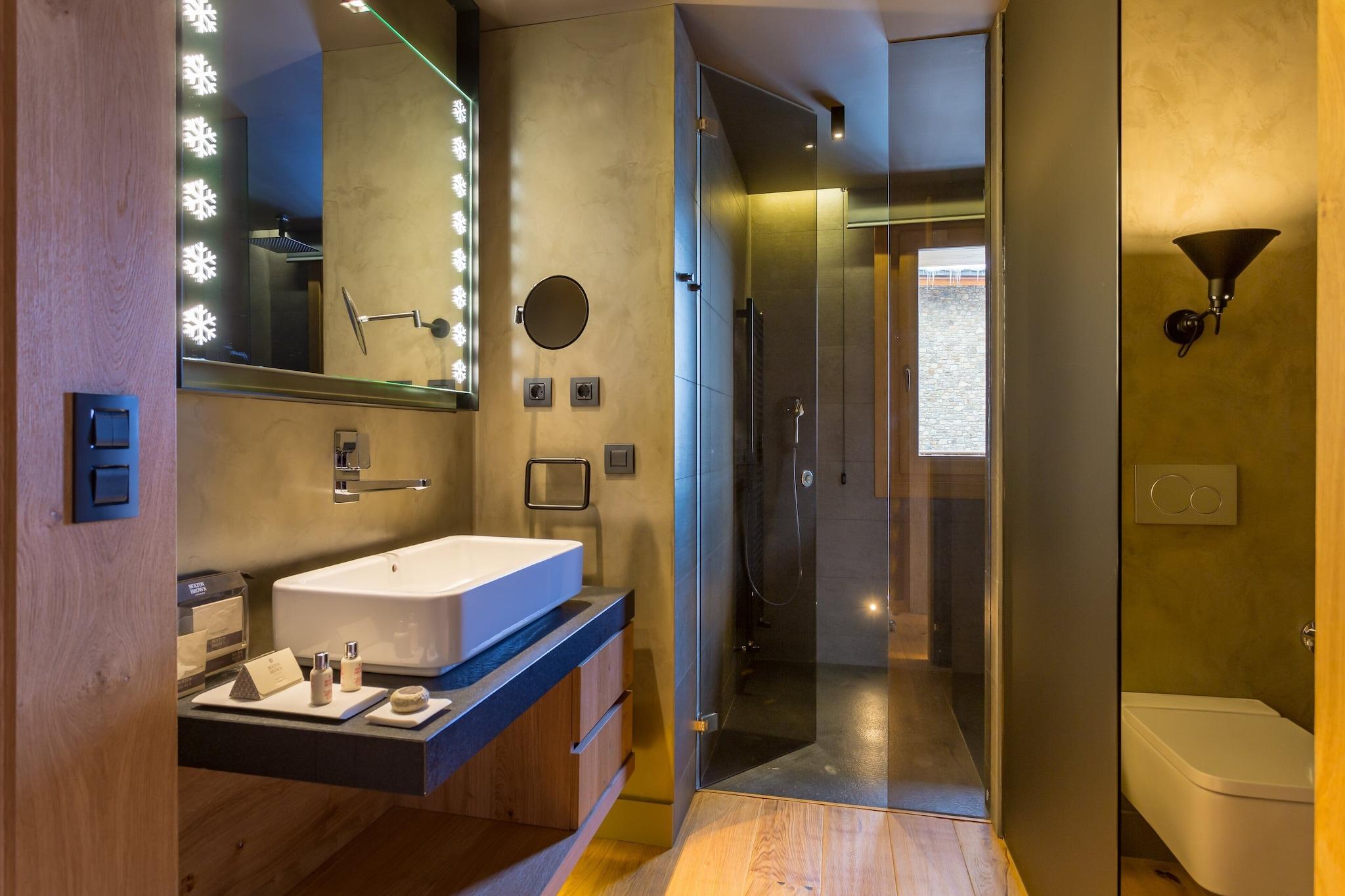 Room with Kitchenette with Views