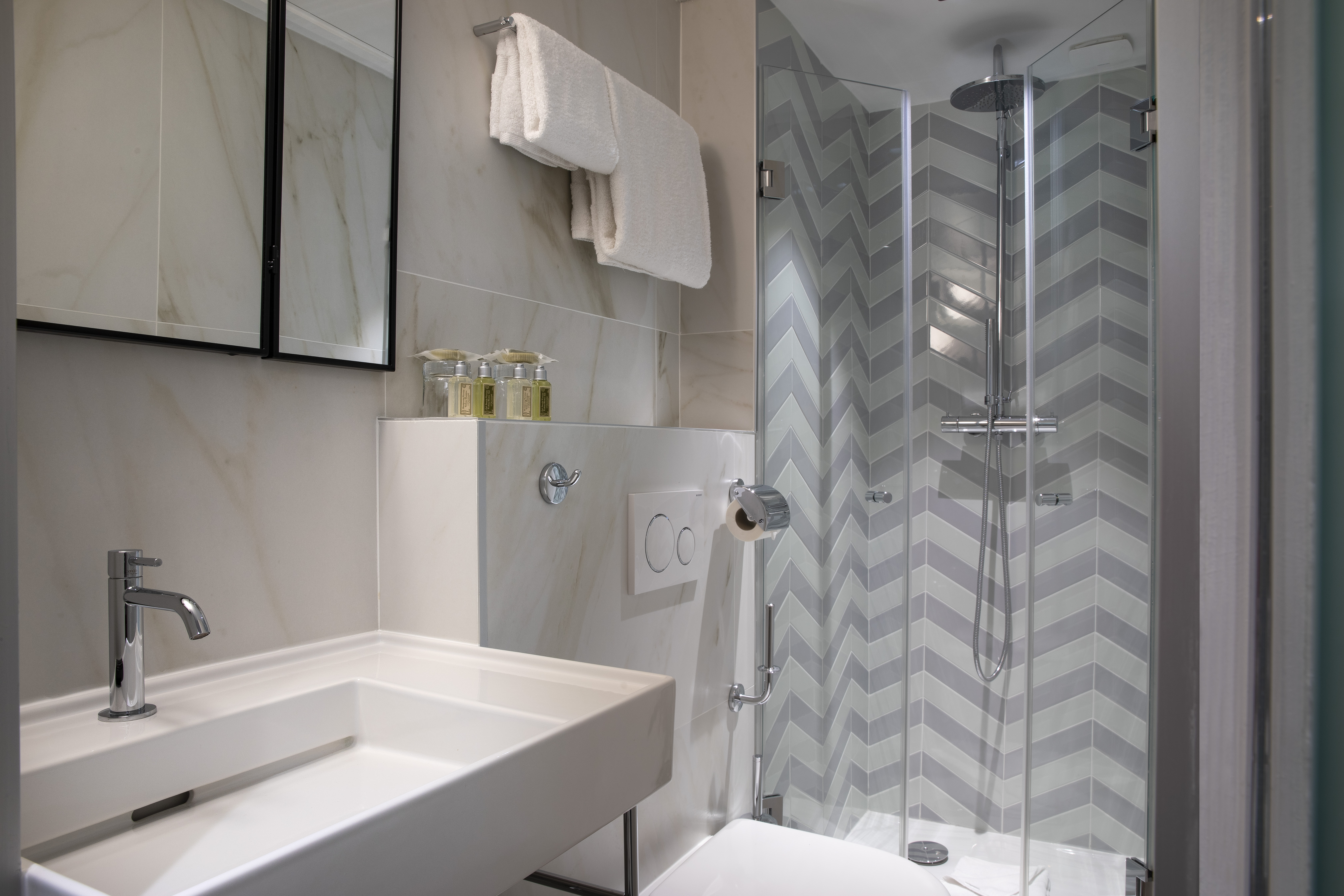 Double or Twin Superior