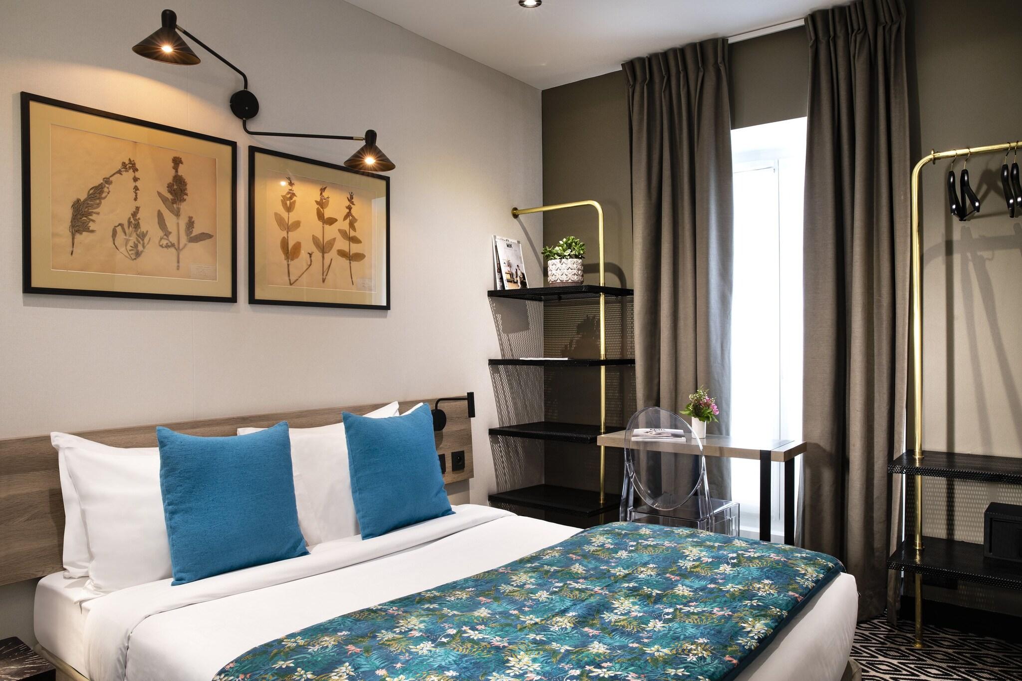 Quadruple Connecting Room