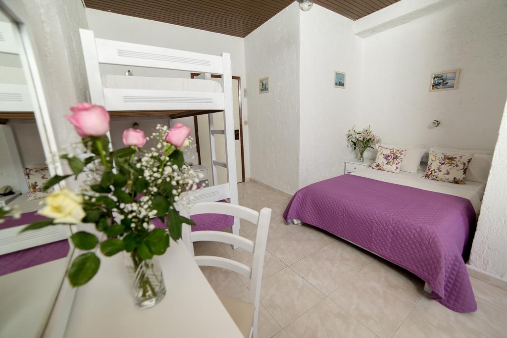 Family Room Standard