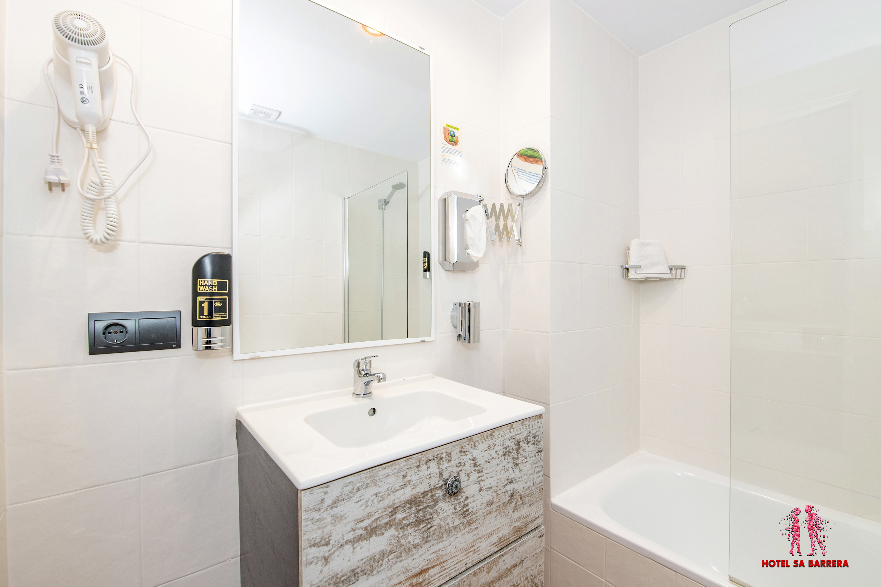 Double or Twin Standard