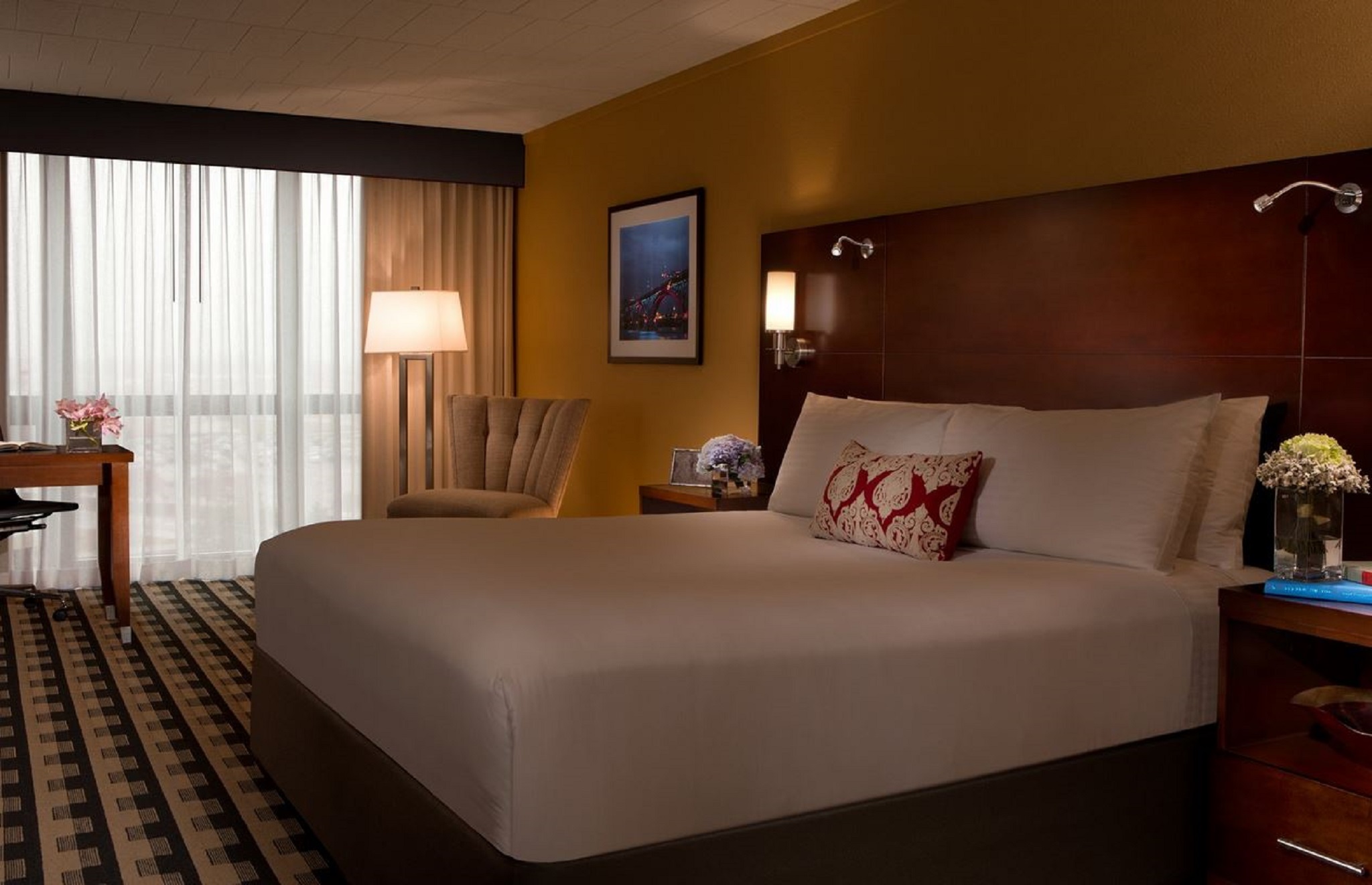 Double Deluxe King Bed