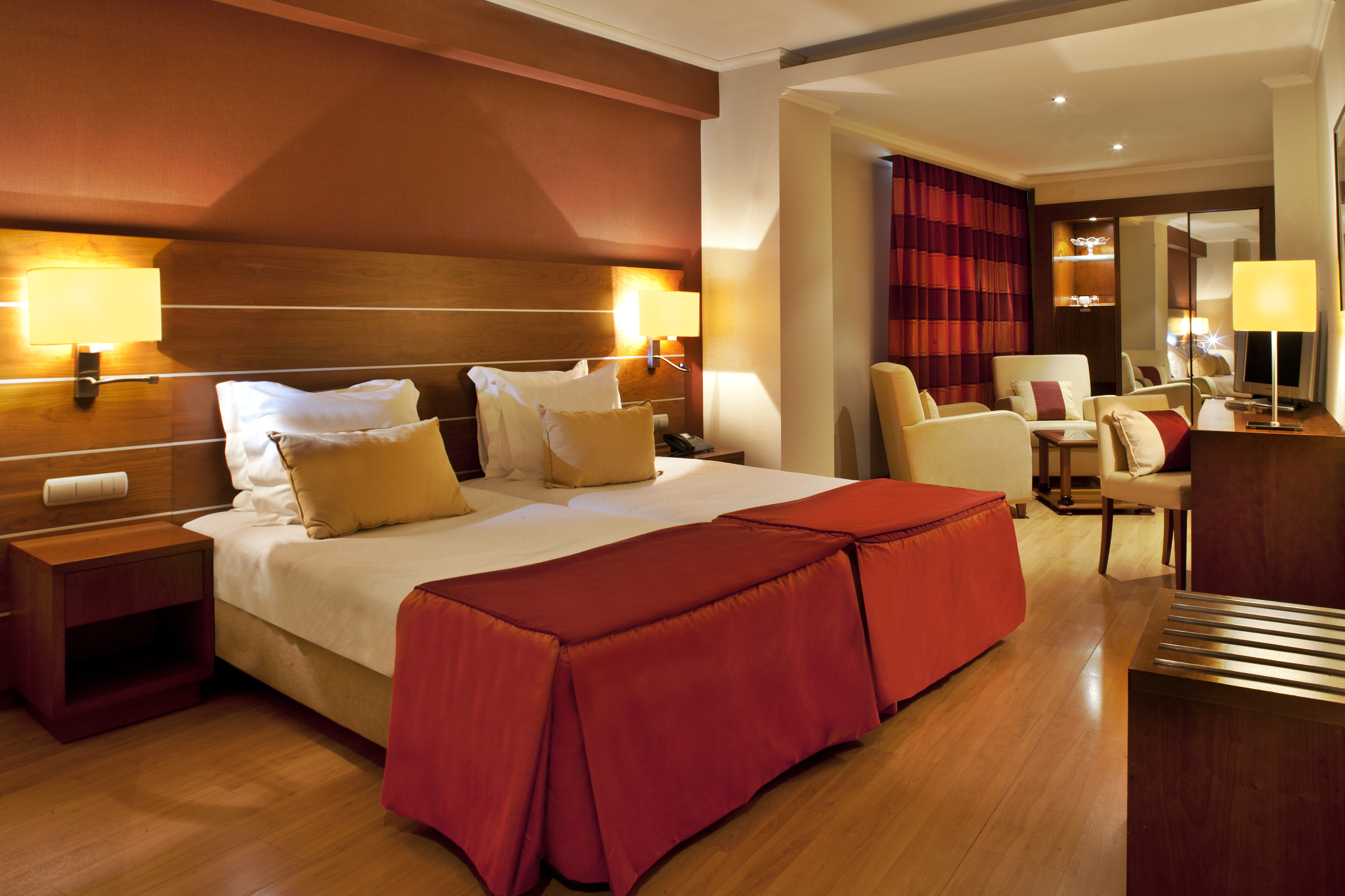 Double or Twin Standard